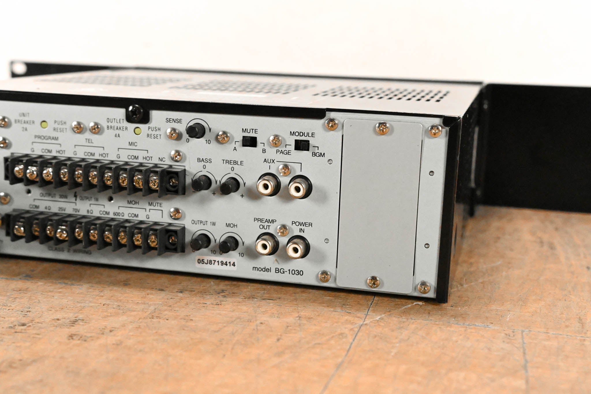 TOA BG-1030 5-Channel Mixer/Amplifer
