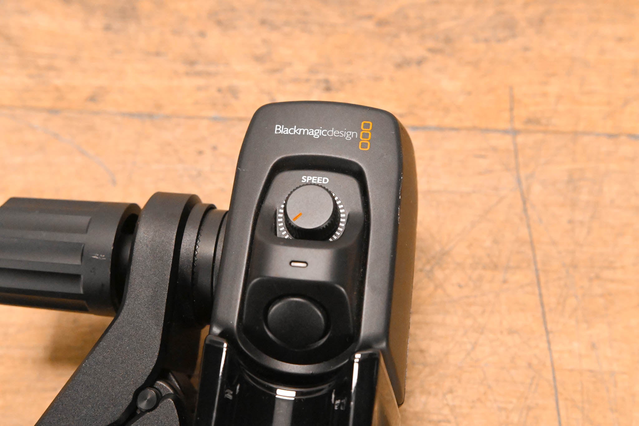 Blackmagic Design Zoom Demand