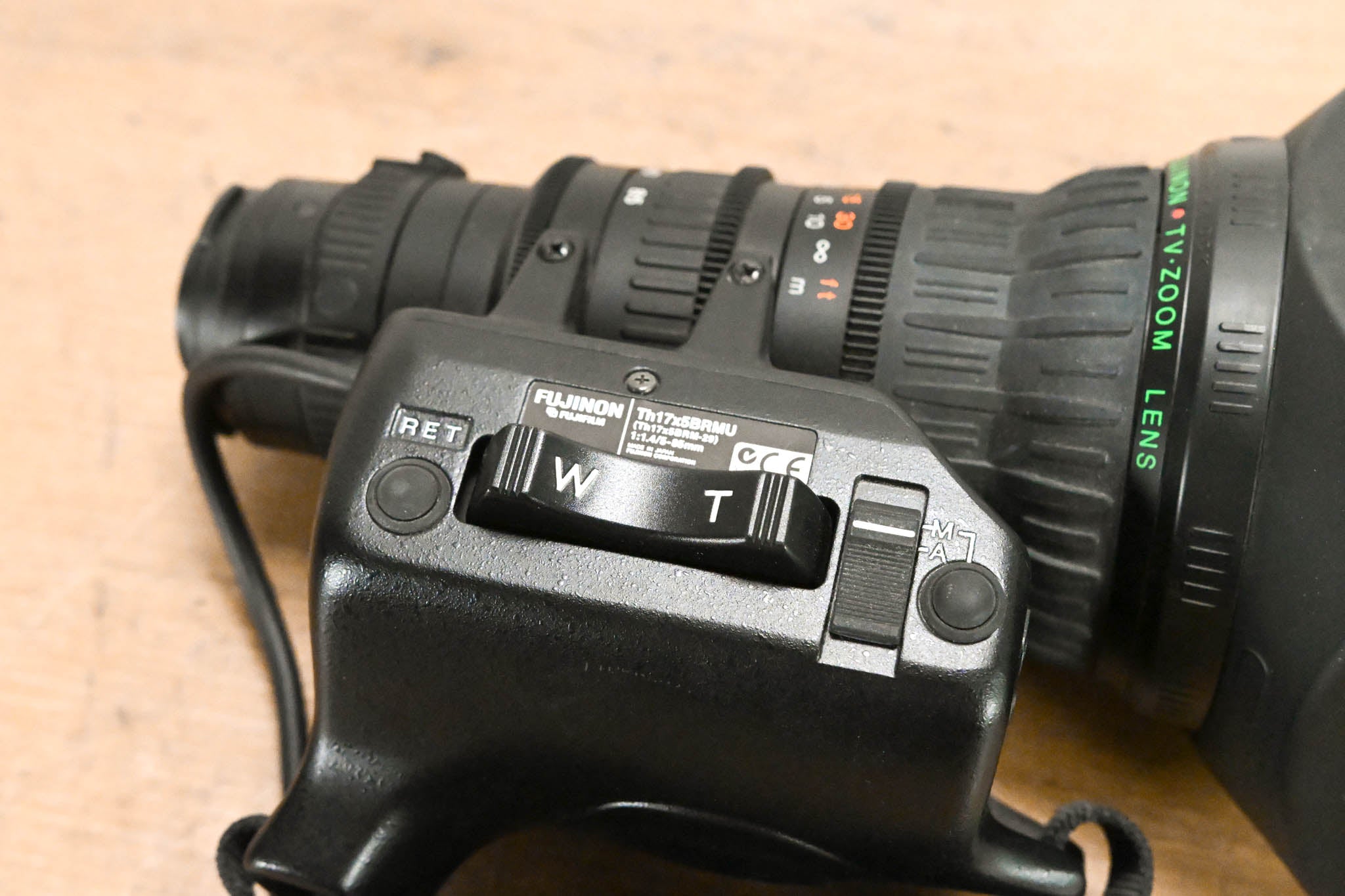 Fujinon Th17x5BRMU Broadcast Zoom Lens - 1:1.4/5-85mm