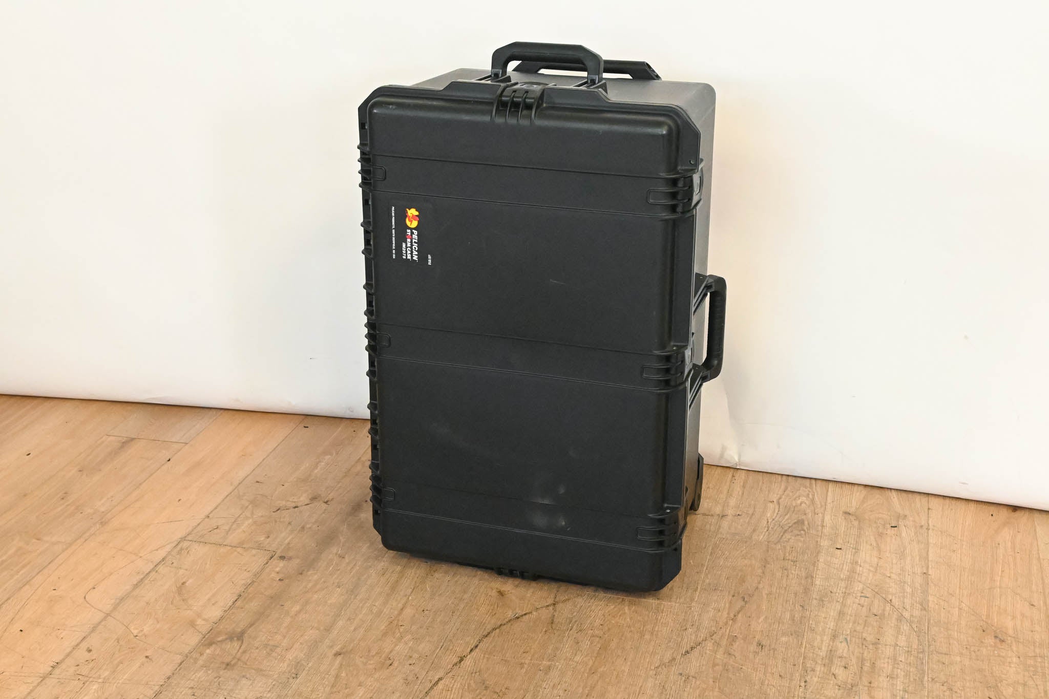 Pelican Storm Case iM2975 - Interior Dimensions: 29.8" x 20.8" x 10.2"