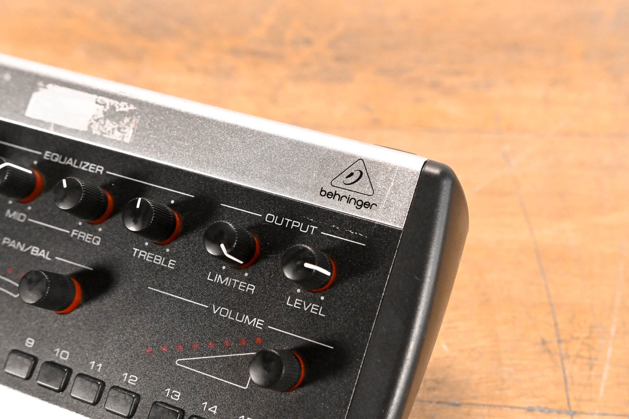 Behringer Powerplay P16-M 16-Channel Digital Personal Mixer