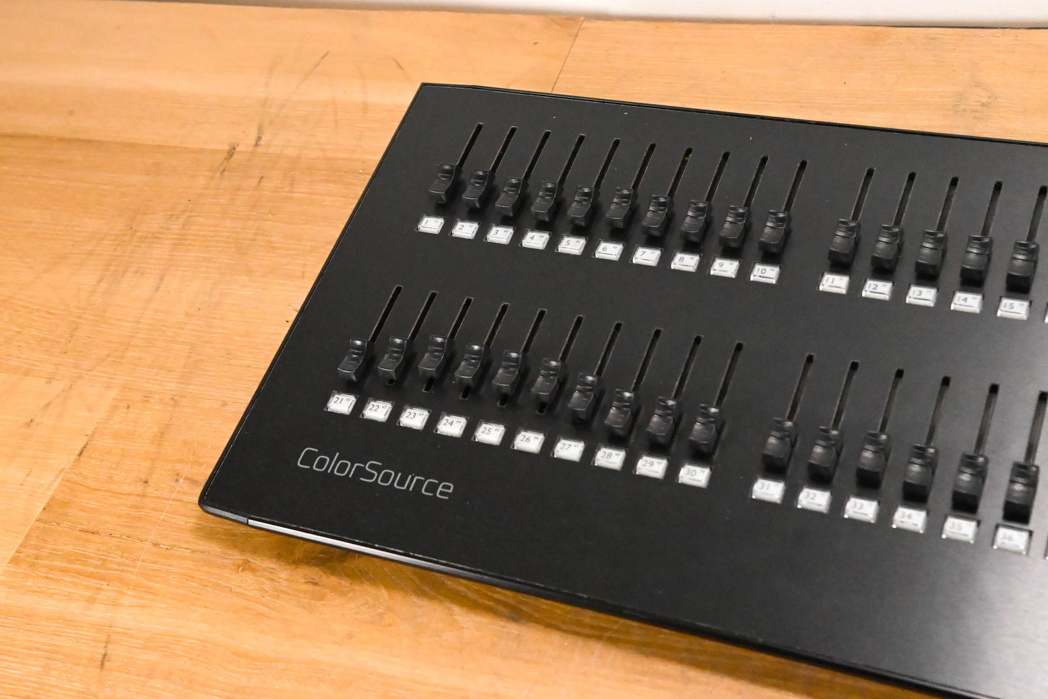 ETC CS40 ColorSource 40-Fader Lighting Console (NO POWER SUPPLY)