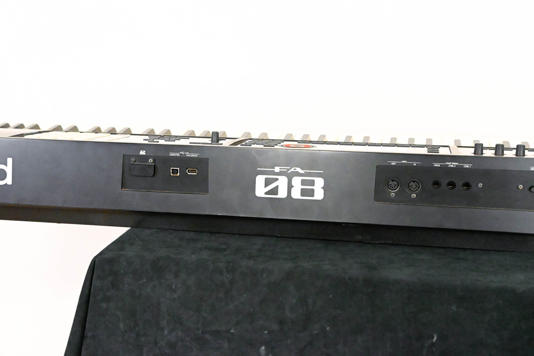 Roland FA-08 88-Key Music Workstation (NO POWER SUPPLY)