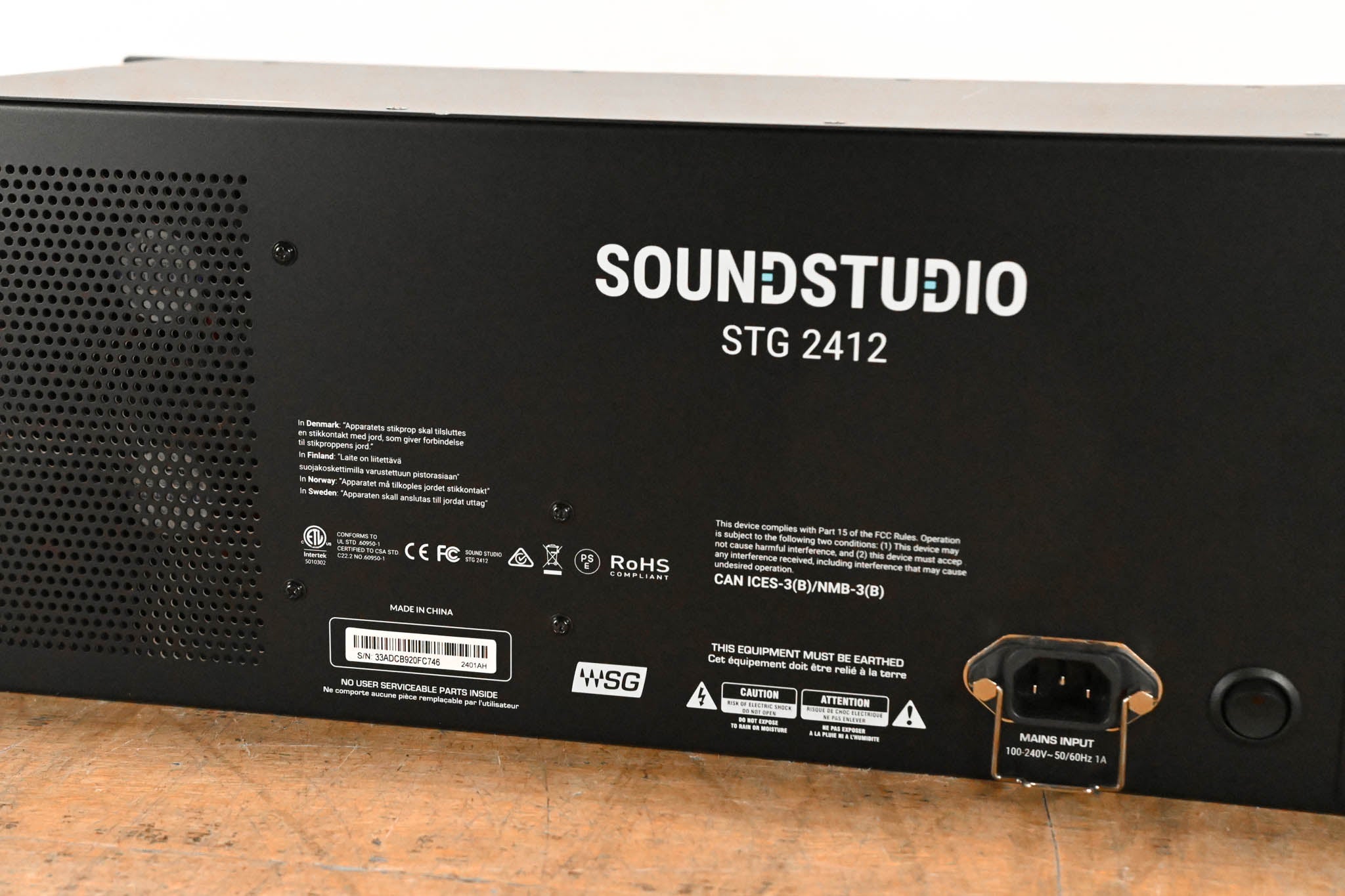 Waves SoundStudio STG-2412 3U 24x12 Stagebox for the eMotion LV1 Mixer