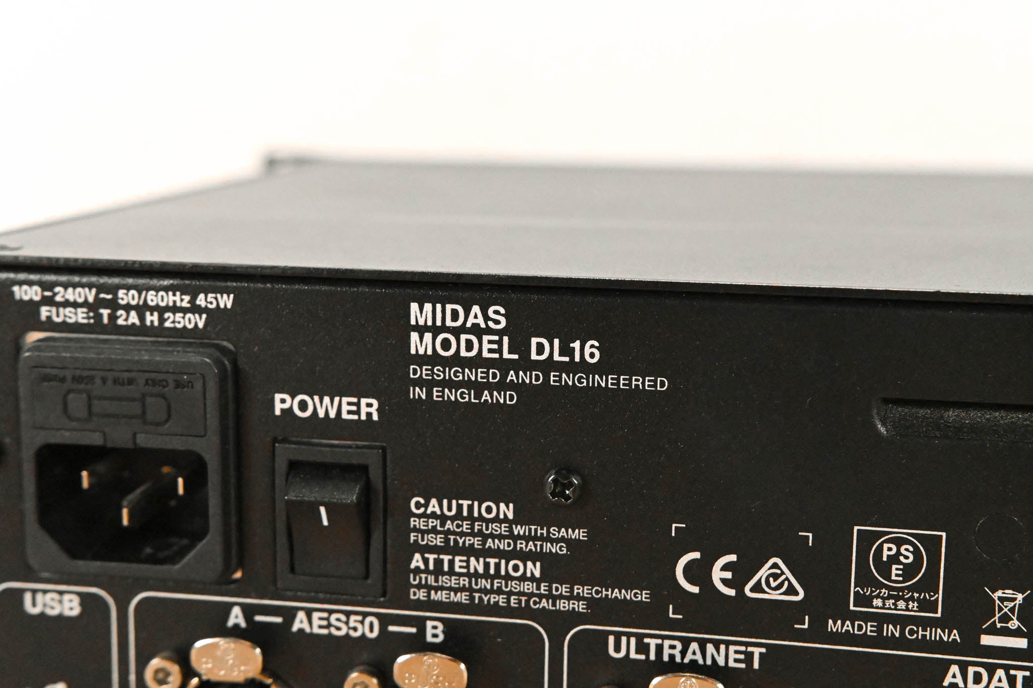 Midas DL16 16-Input, 8-Output Stage Box