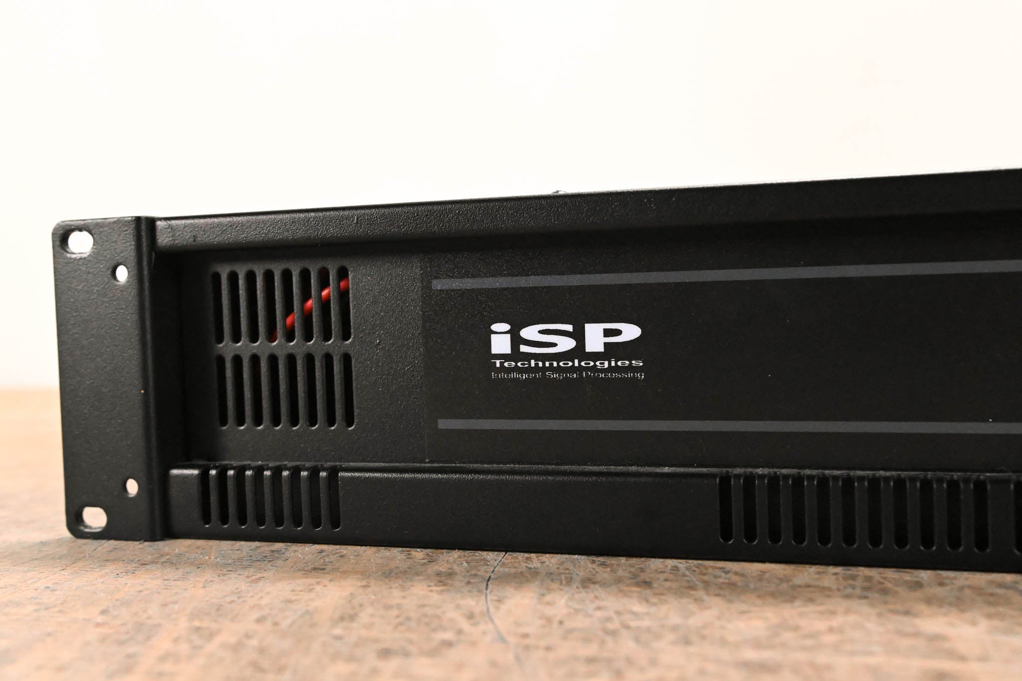 iSP Technologies XMAX 218-RA Single-Channel Subwoofer Power Amplifier