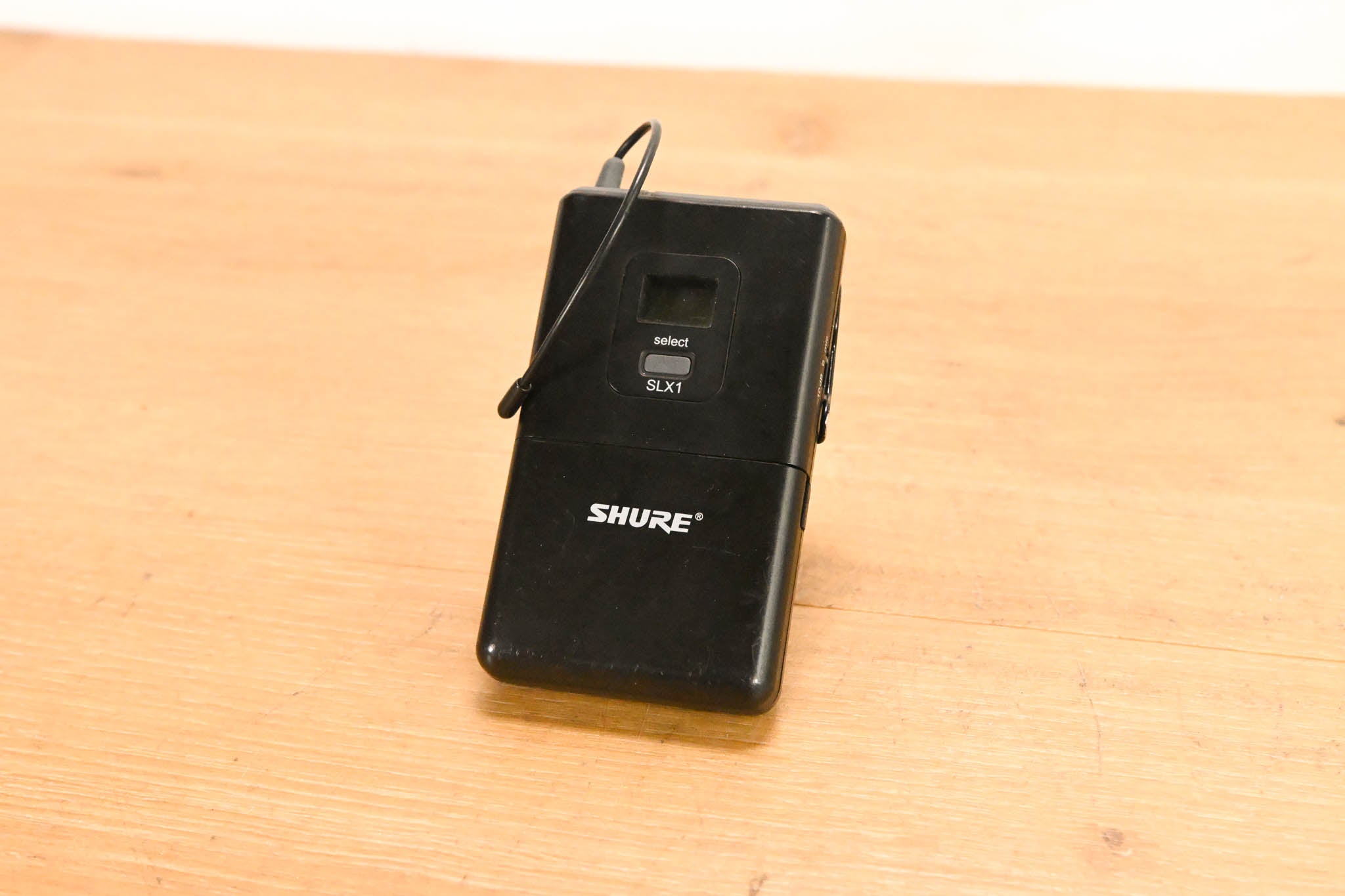 Shure SLX14 Bodypack Wireless System - J3 Band (NO POWER SUPPLY)