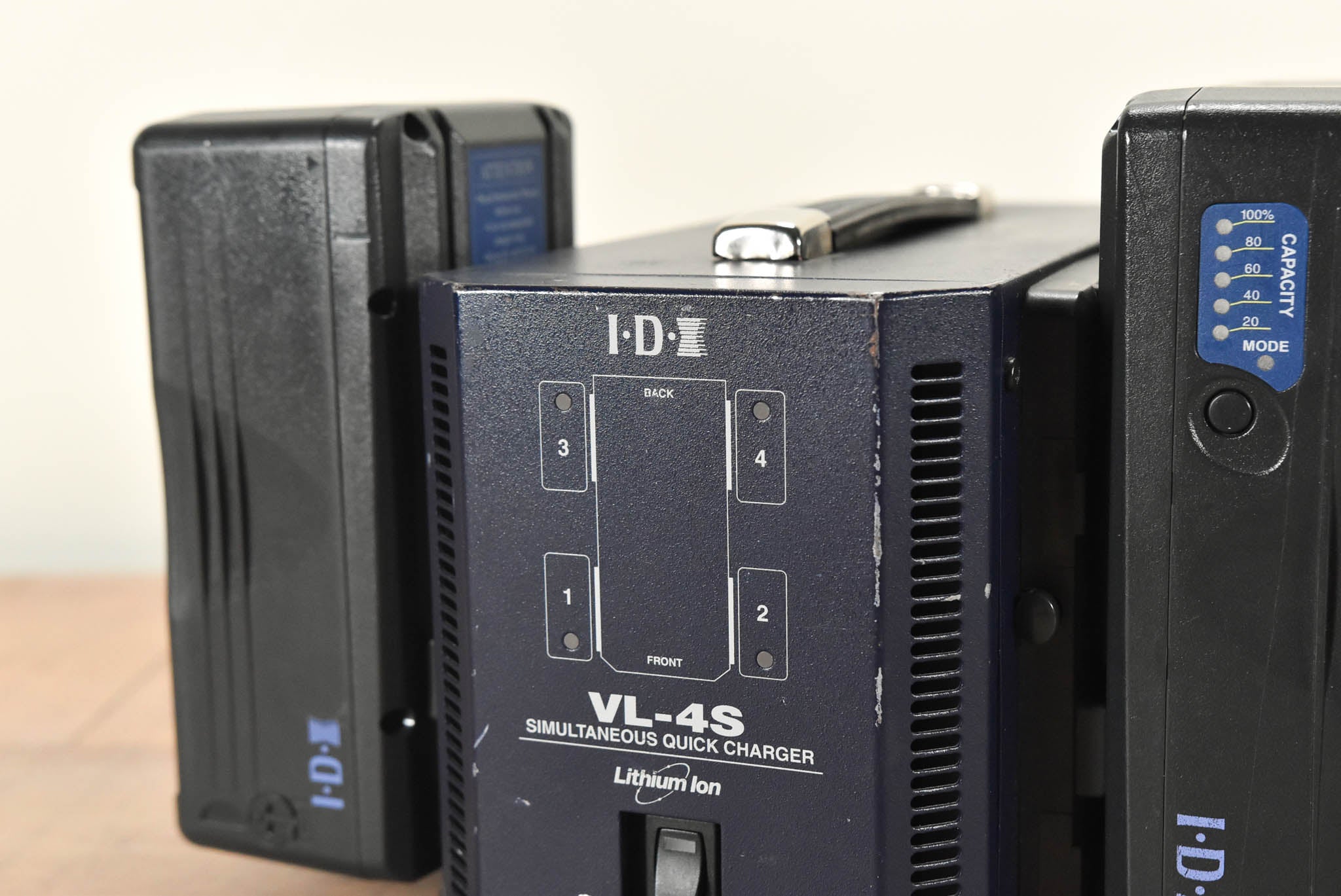 IDX System Technology VL-4S 4-Channel Charger with 3 Batteries