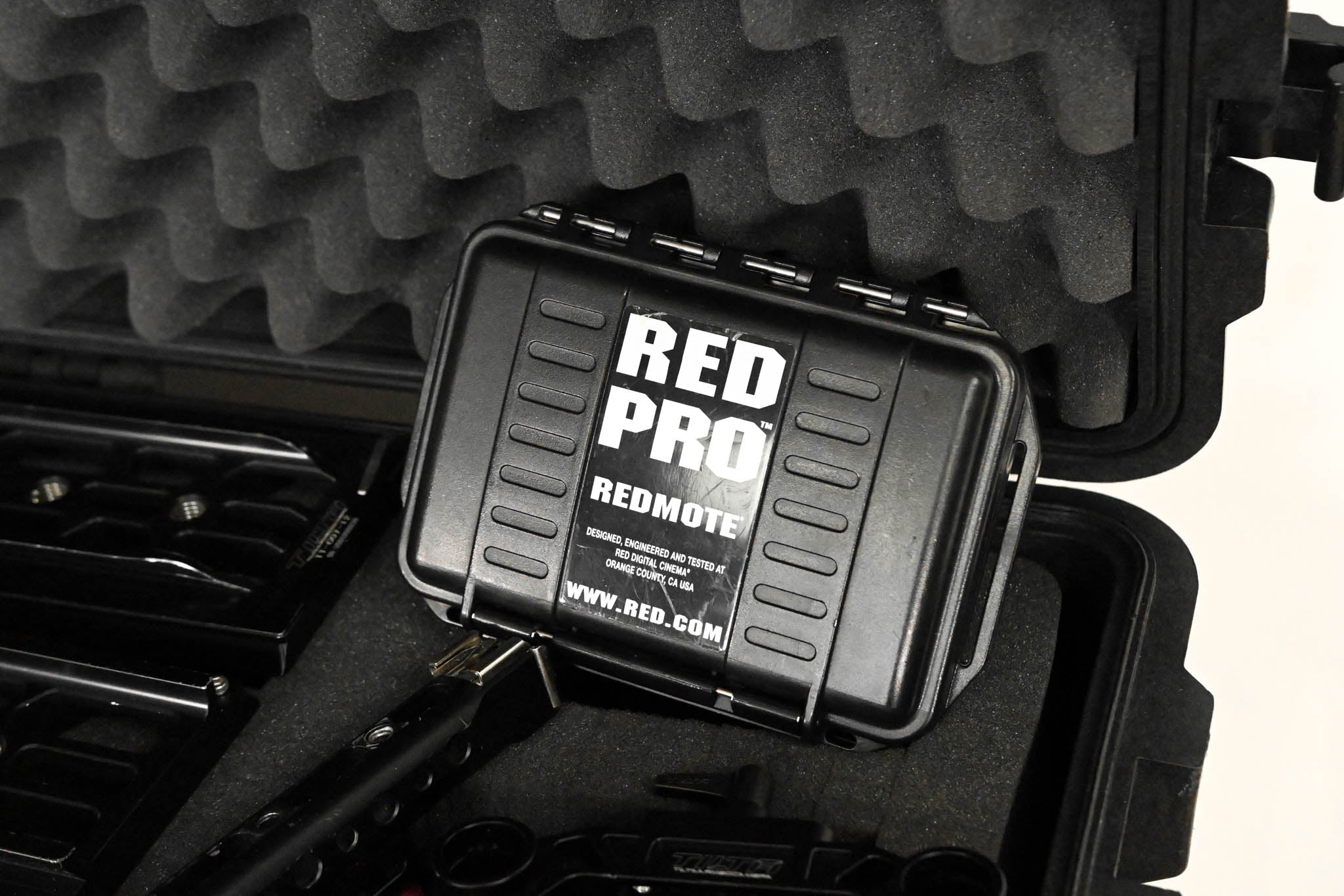 RED Digital Cinema Scarlet-X Dragon 6K DSMC2 Canon EF Mount Kit