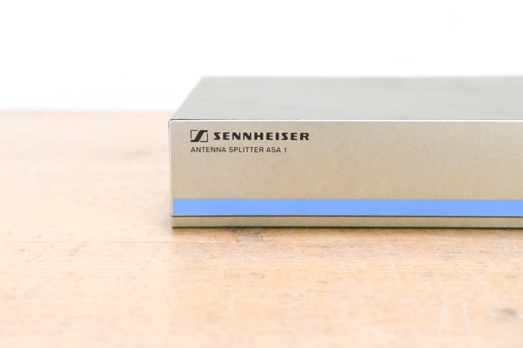 Sennheiser ASA 1 Active Antenna Splitter - 500-870 MHz (NO POWER SUPPLY)