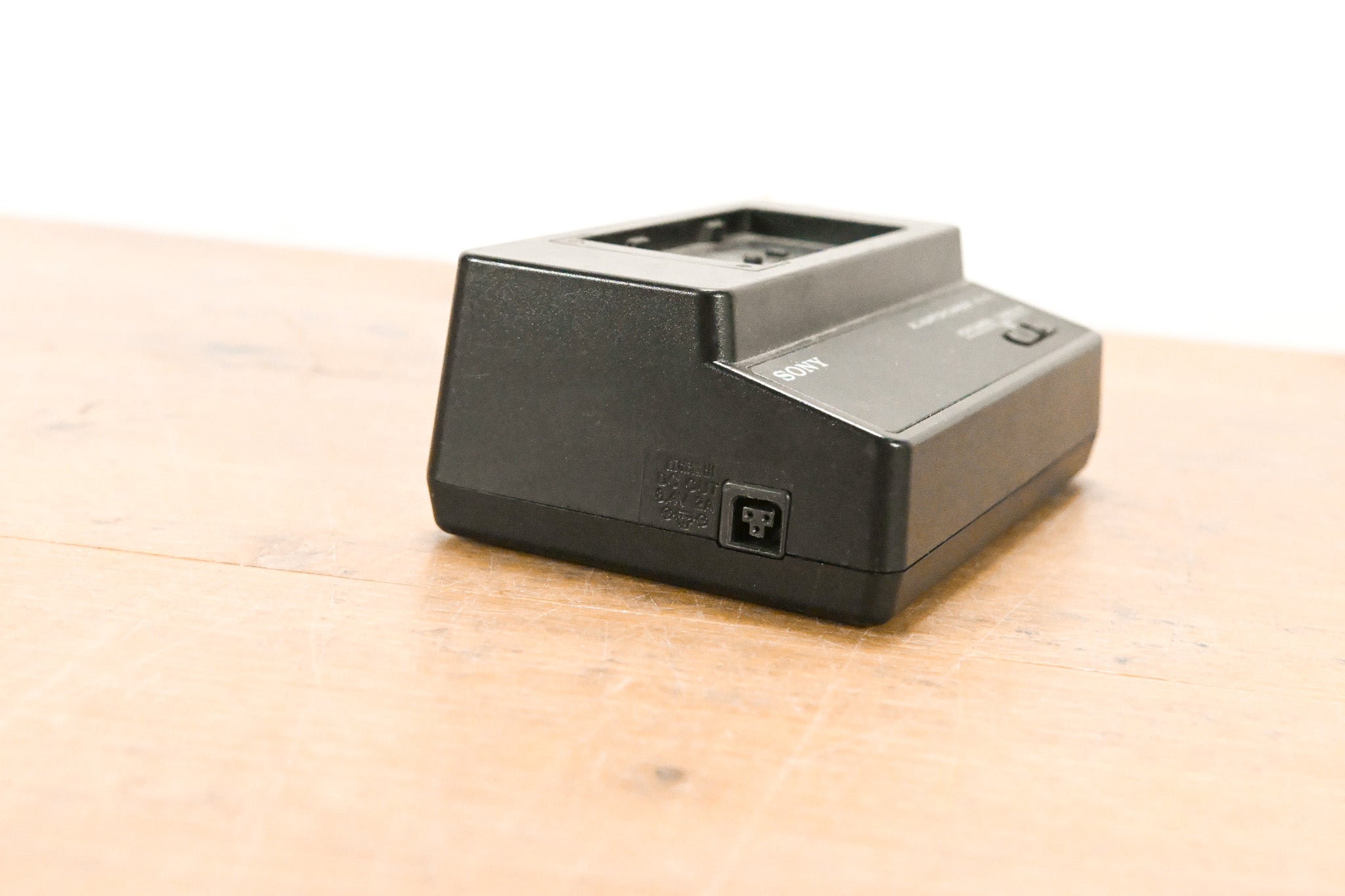 Sony AC-VL1 AC Adapter/Charger (NO POWER SUPPLY)