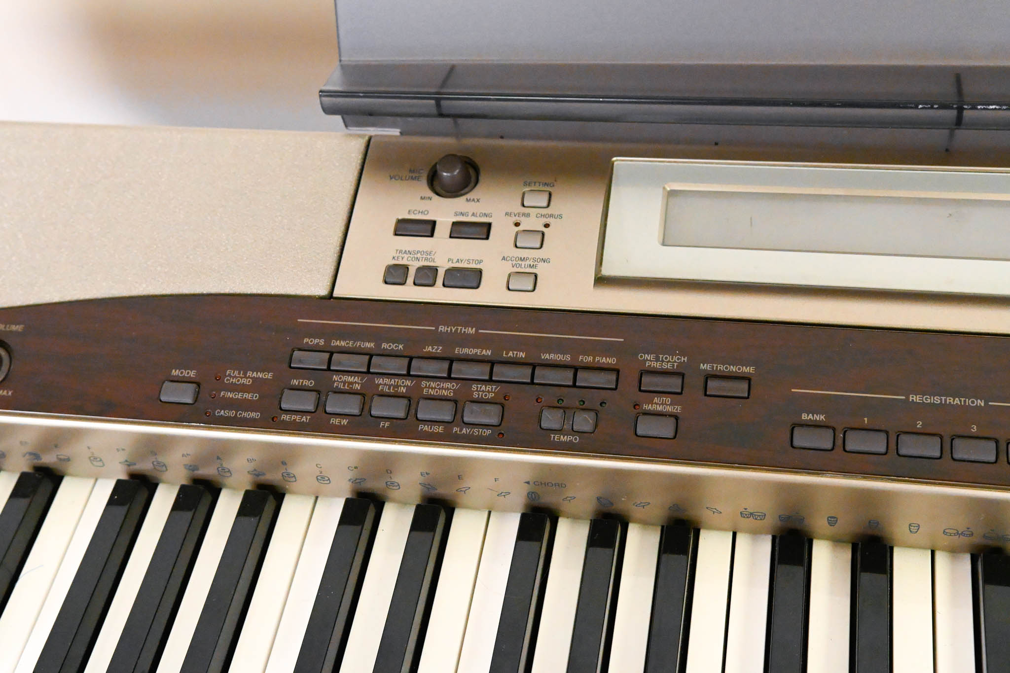 Casio PX-400R 88-Key Privia Digital Piano w/ Stand (NO POWER SUPPLY)