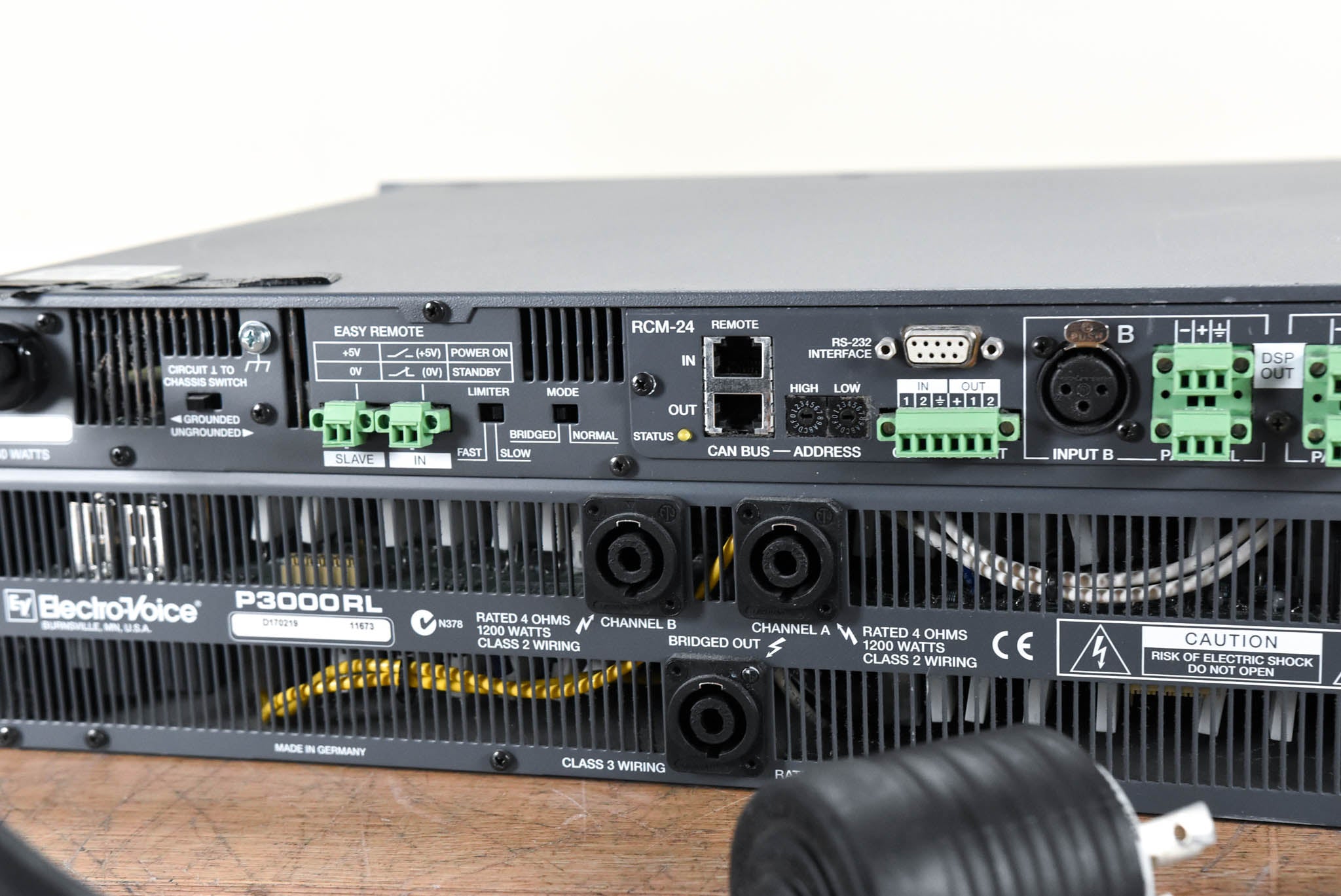 Electro-Voice (EV) P3000RL DSP-Controlled 2-Channel Power Amplifier