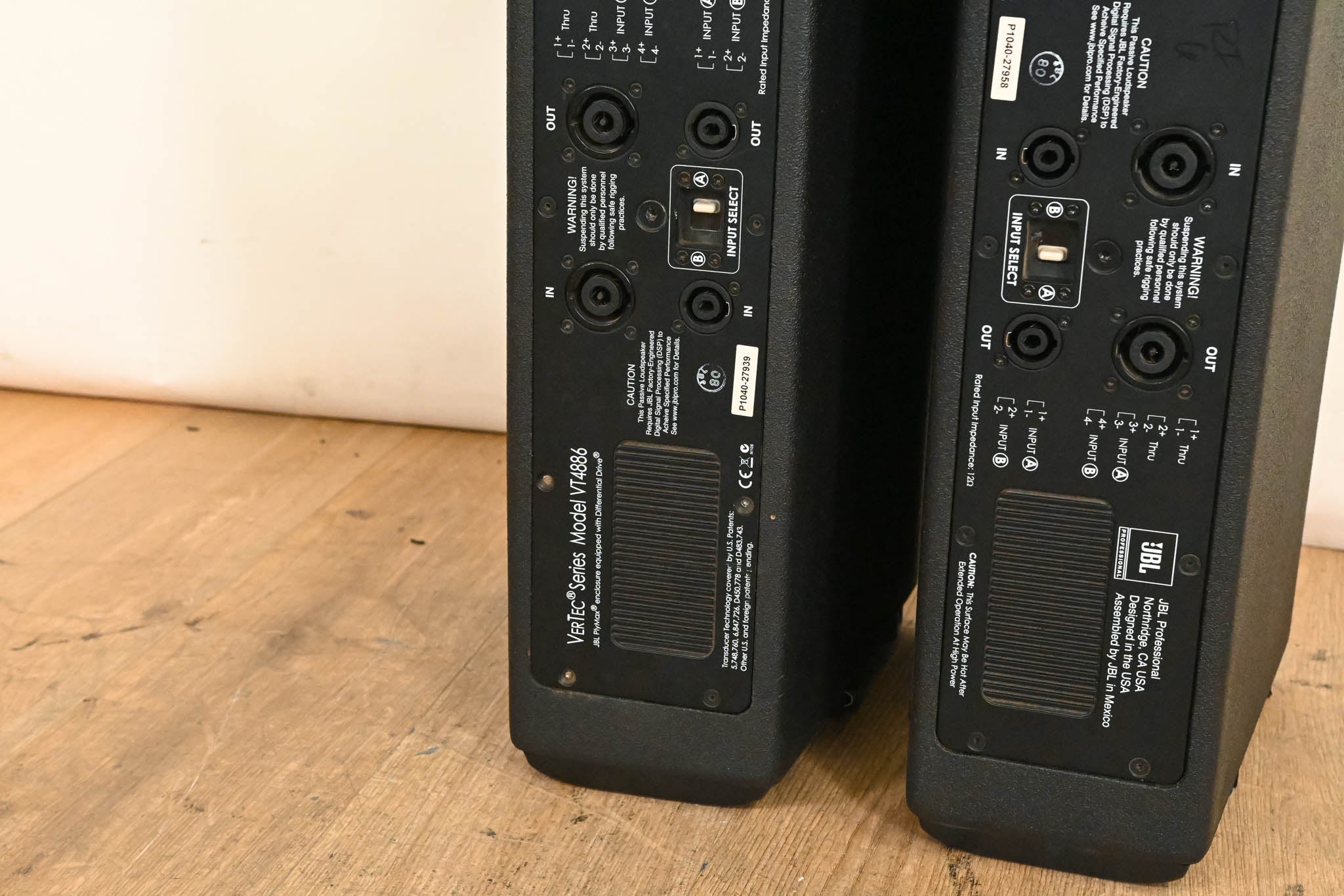 JBL VT4886 Dual 6.5" Passive Compact Line Array Loudspeakers (PAIR)