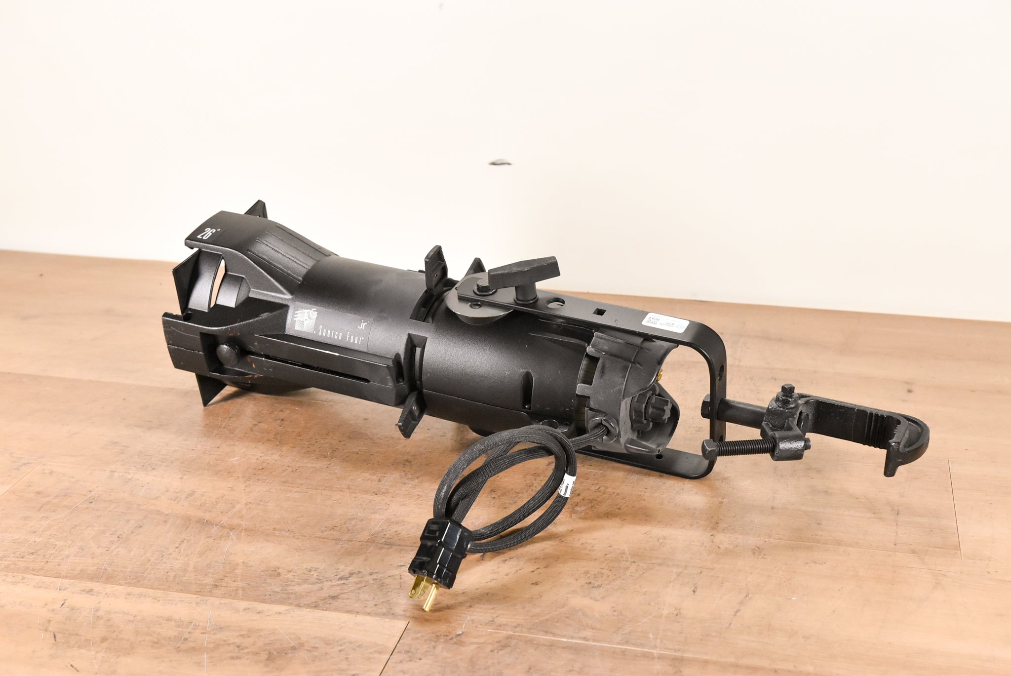 ETC Source Four Jr 26 Degree 575 Ellipsoidal Light