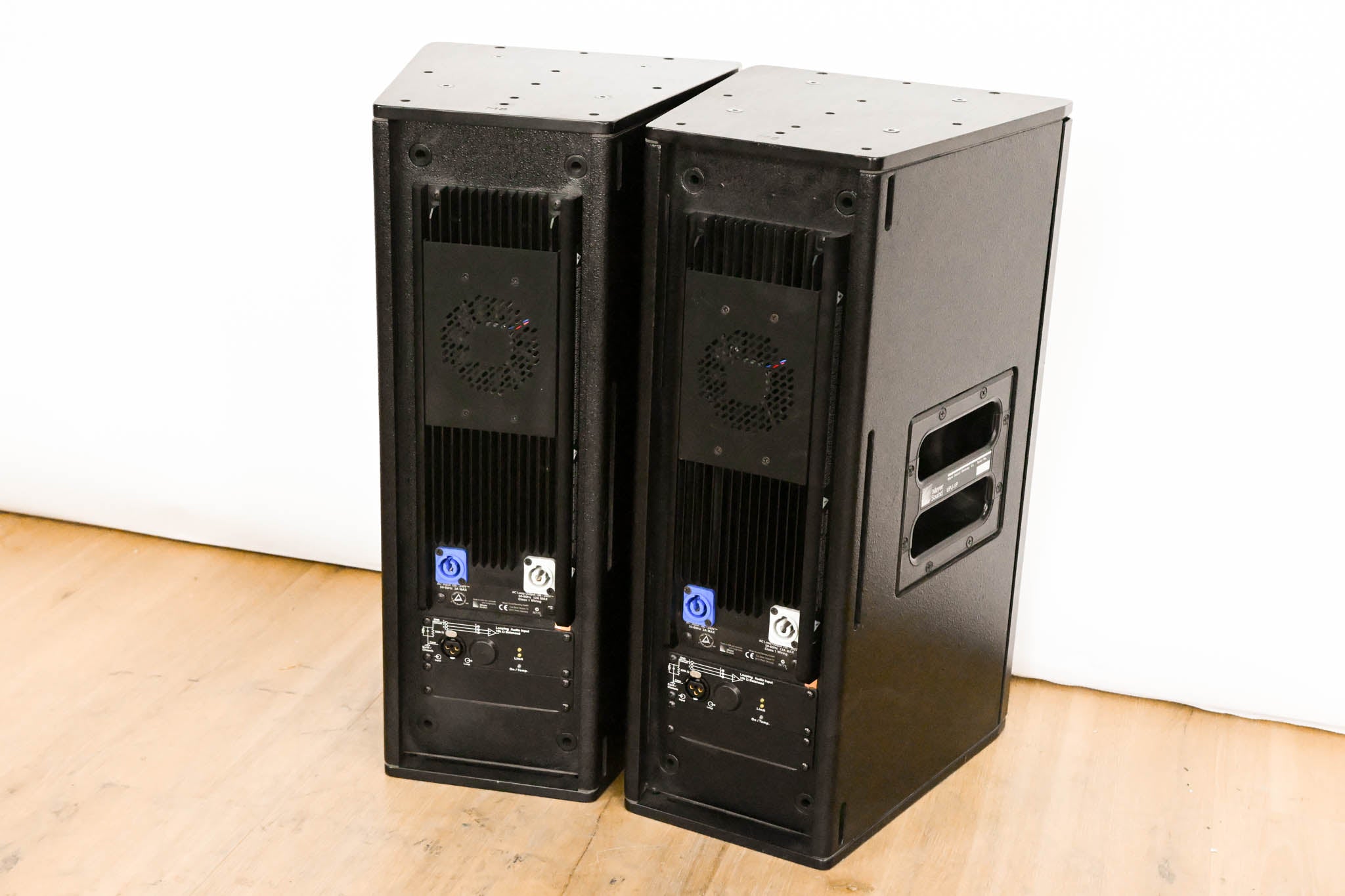 Meyer Sound UPJ-1P Compact VariO Loudspeaker (PAIR)