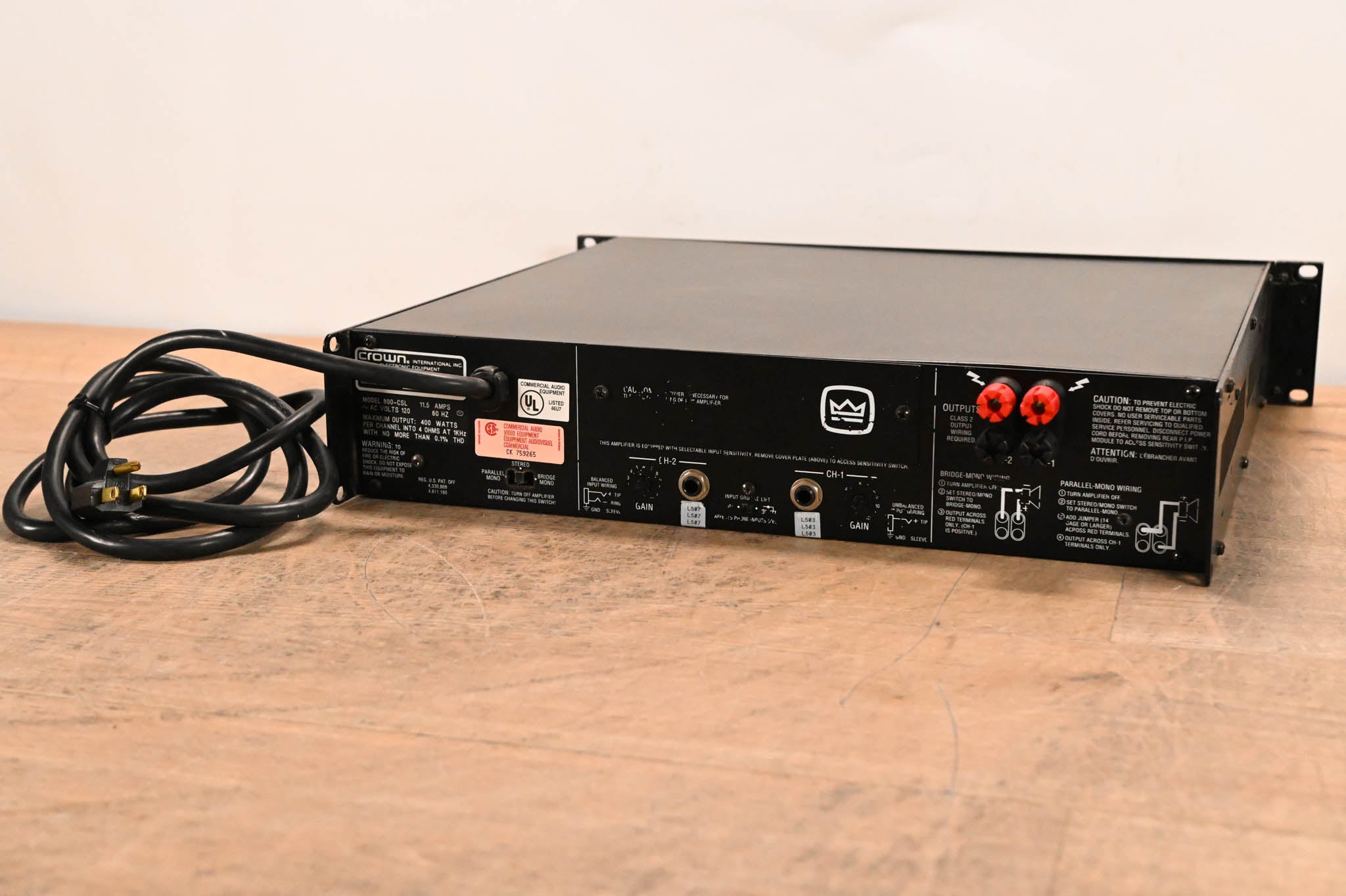 Crown 800 CSL 2-Channel Power Amplifier