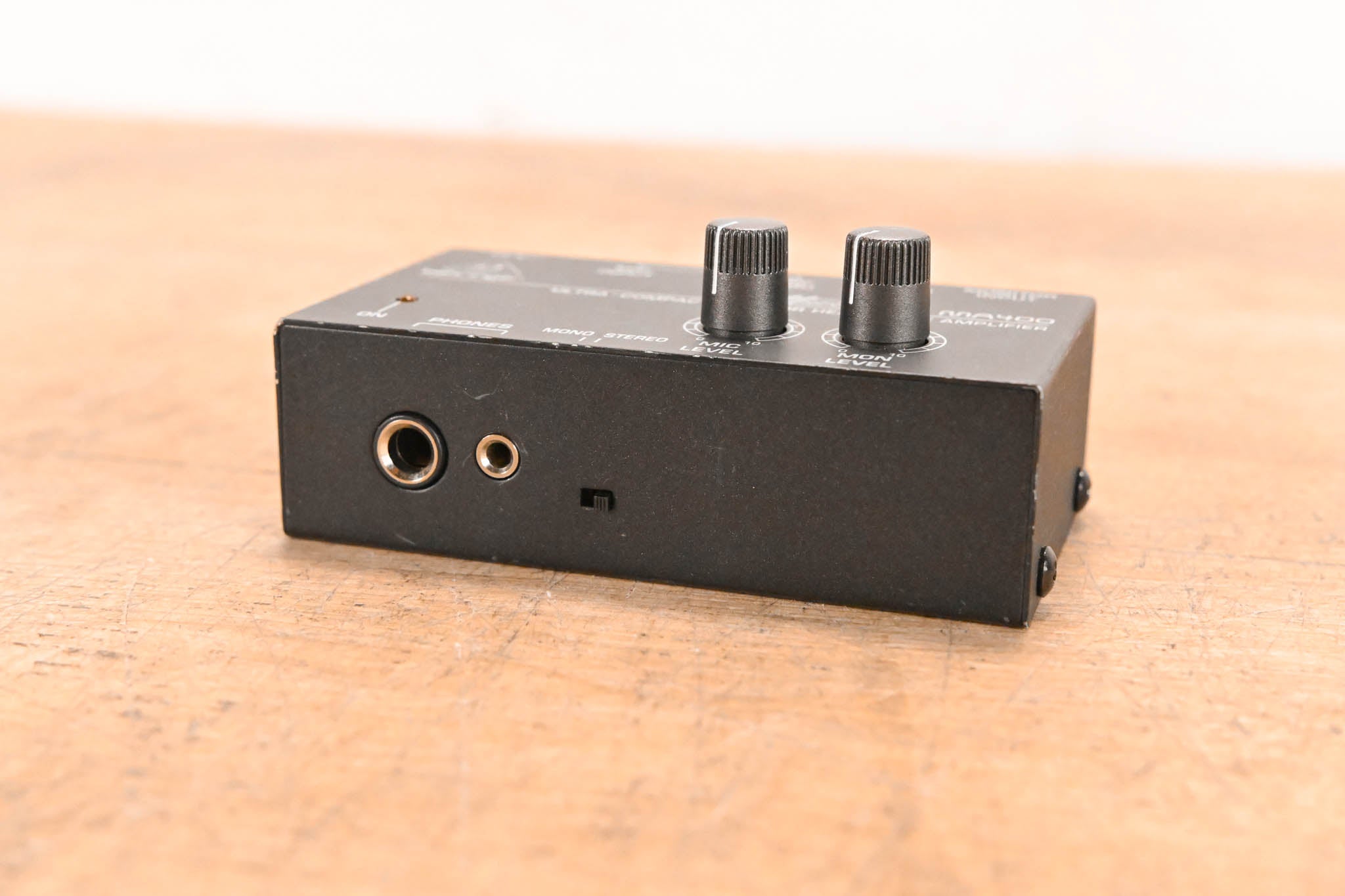 Behringer MicroMON MA400 Monitor Headphone Amplifier (NO POWER SUPPLY)