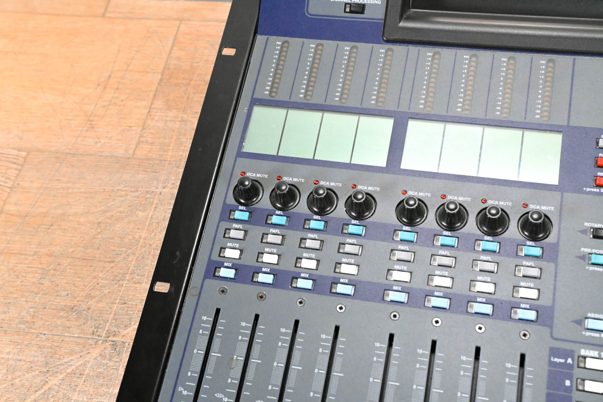 Allen & Heath iLive-R72 Digital Mixing Surface