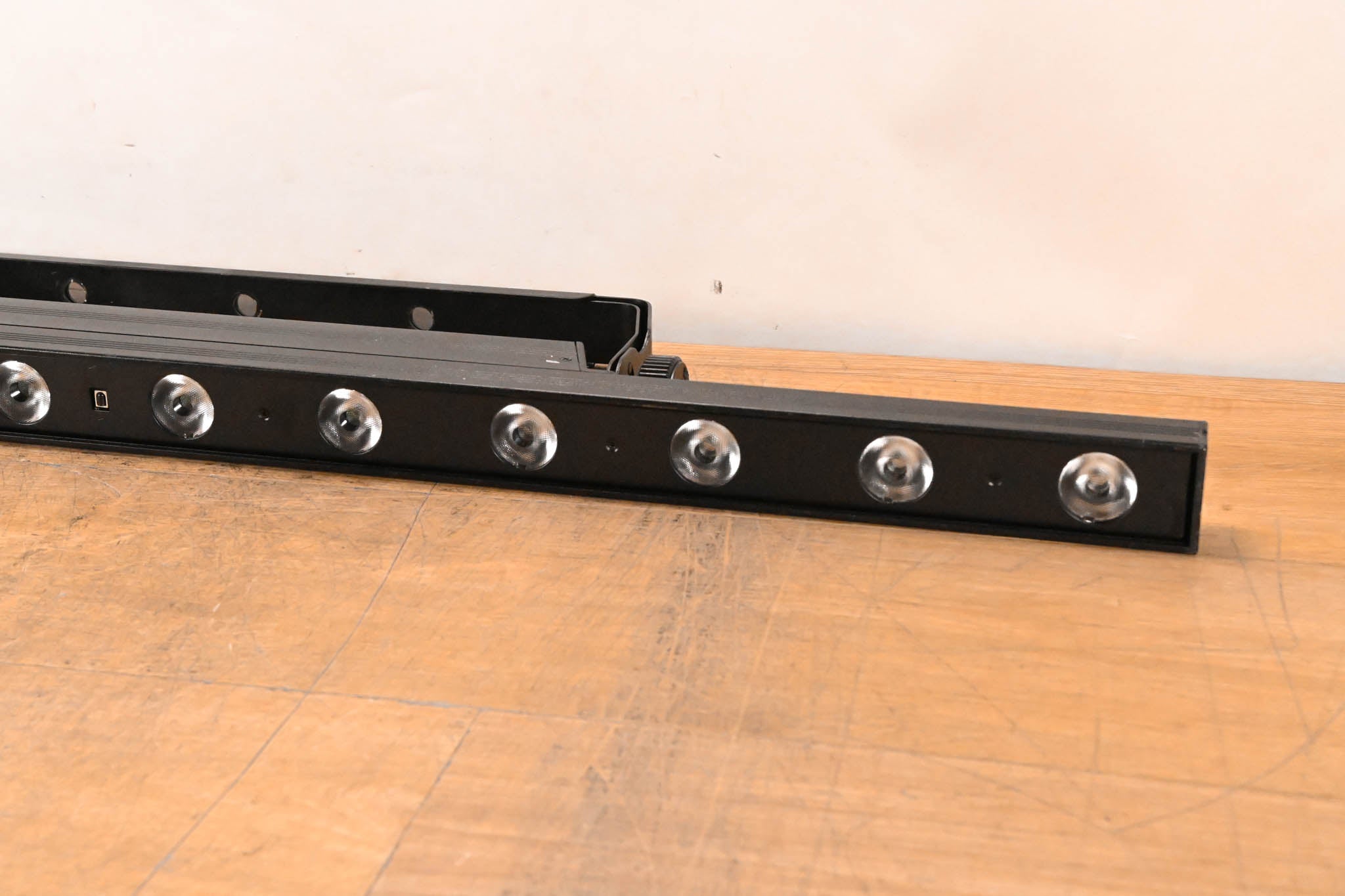 Chauvet COLORband T3USB Linear RGB Wash Light