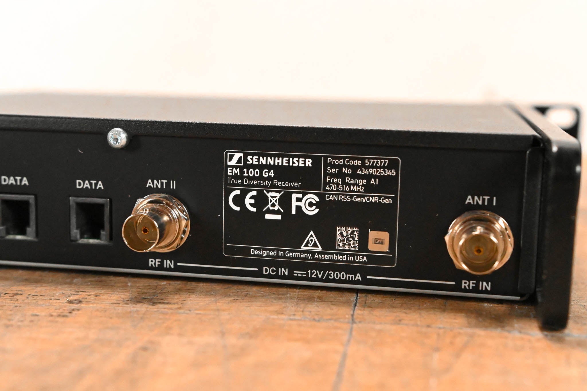 Sennheiser EM 100 G4 Wireless Receiver - A1 Range: 470-516 MHz