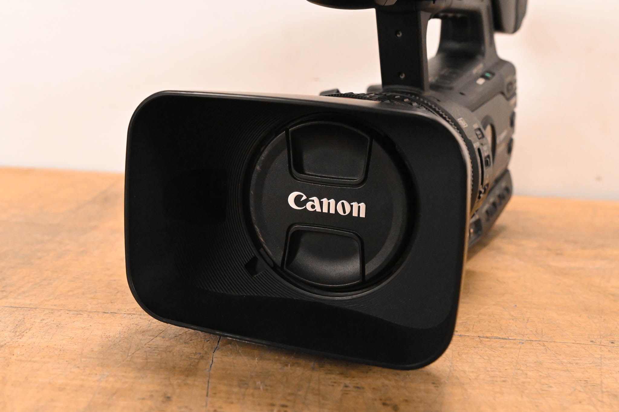 Canon XF305 Professional Camcorder