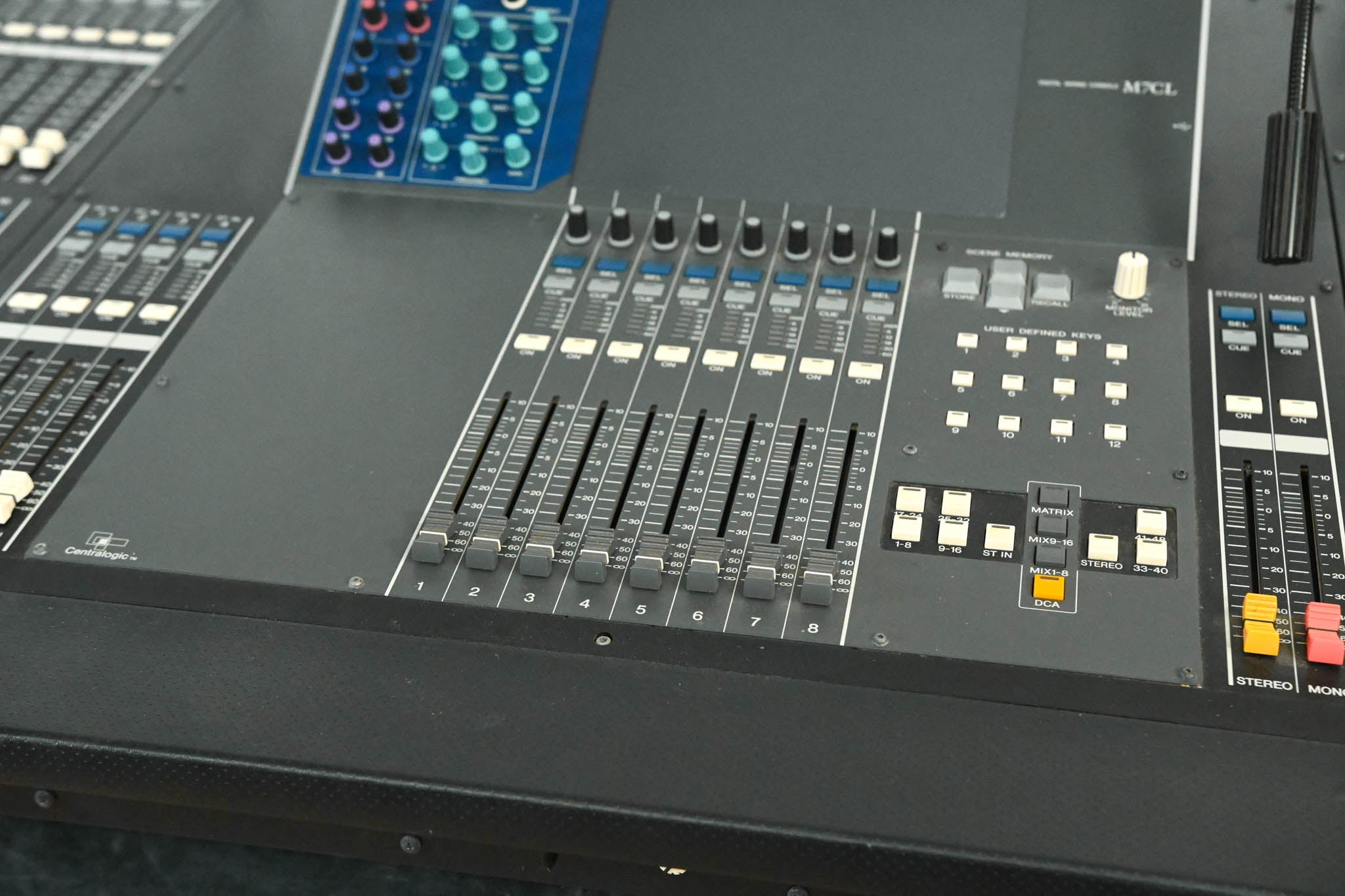 Yamaha M7CL-48 48-Channel Digital Audio Mixing Console