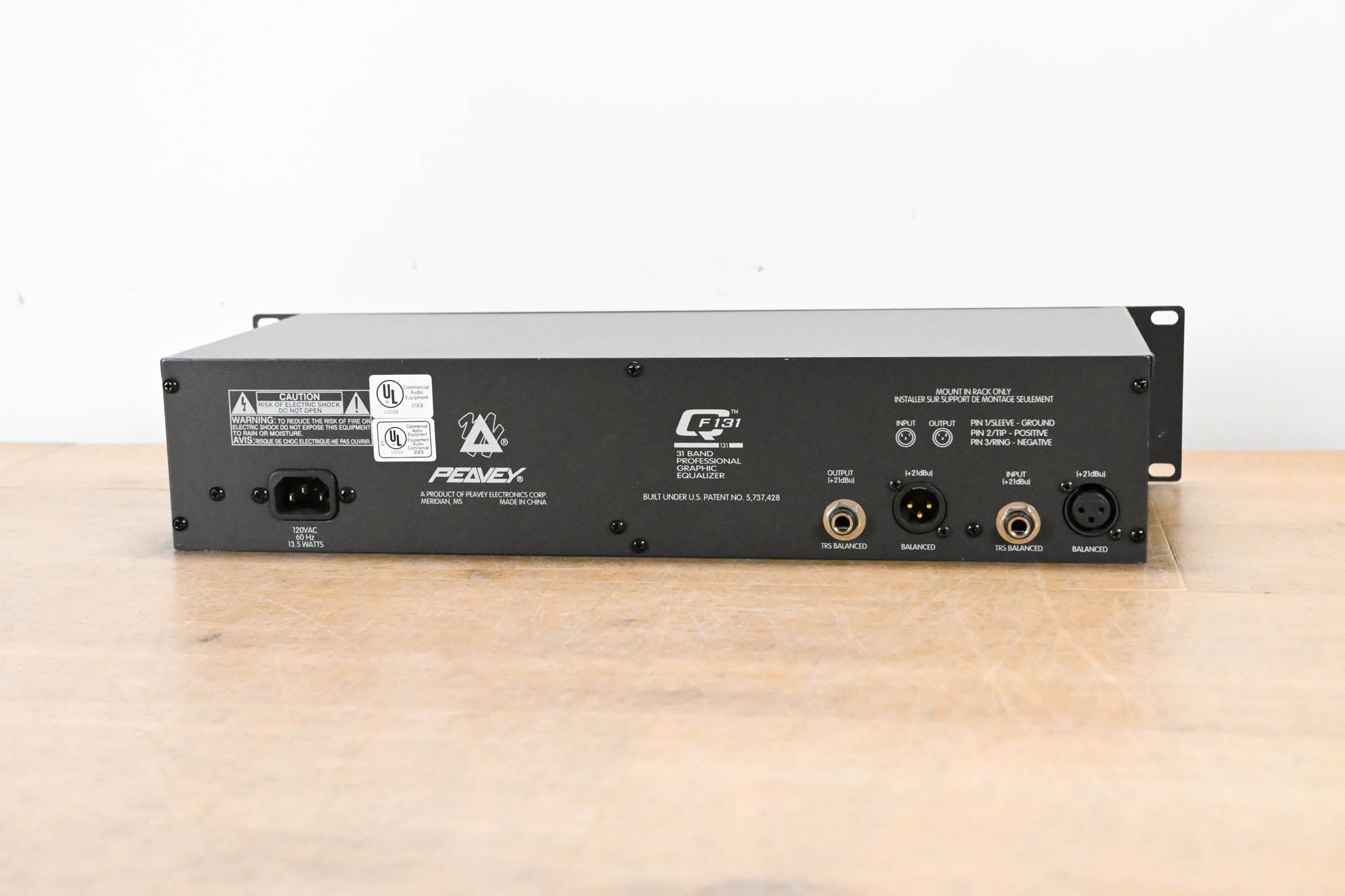 Peavey QF 131 31-Band Graphic Equalizer