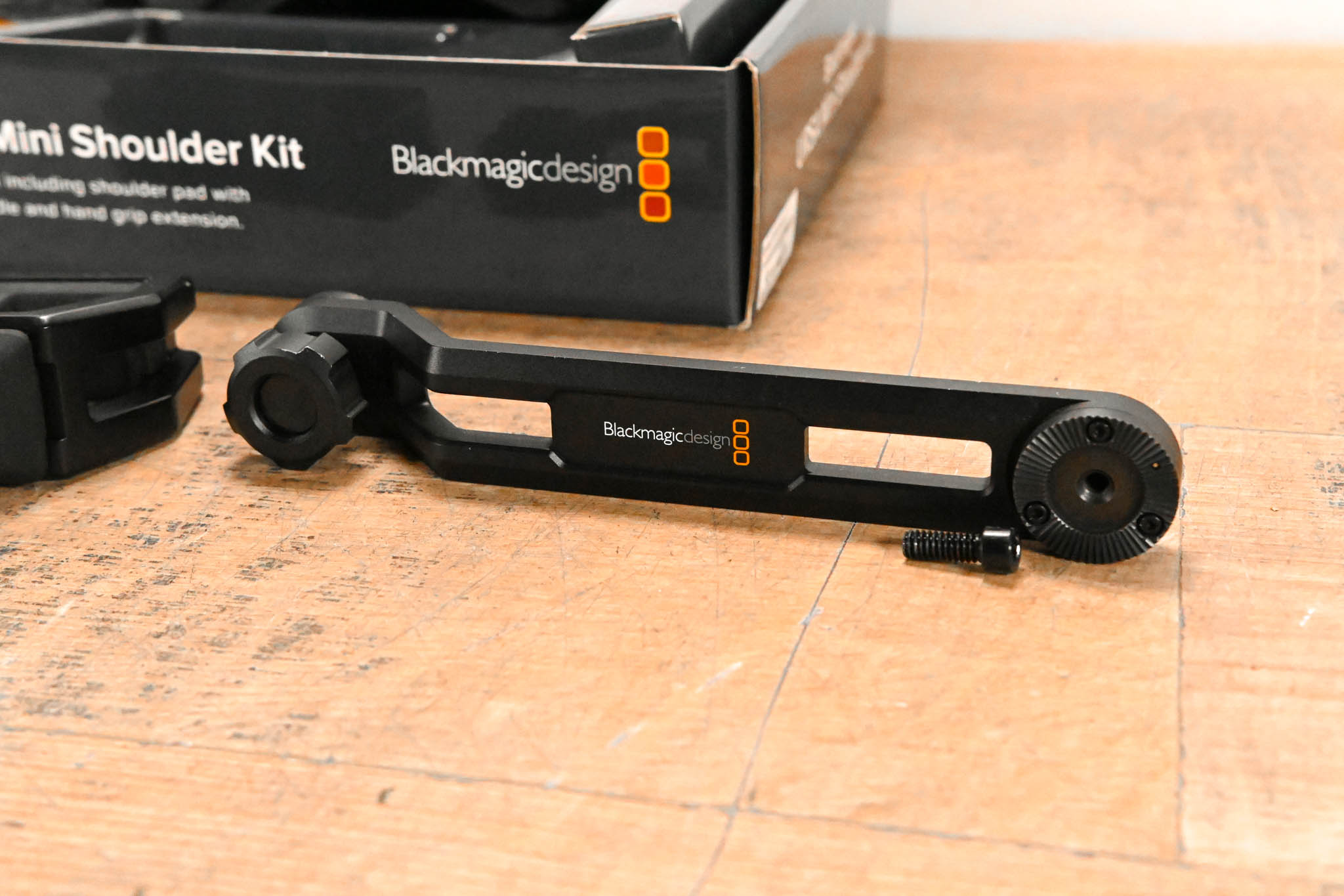 Blackmagic Design URSA Mini Shoulder Kit