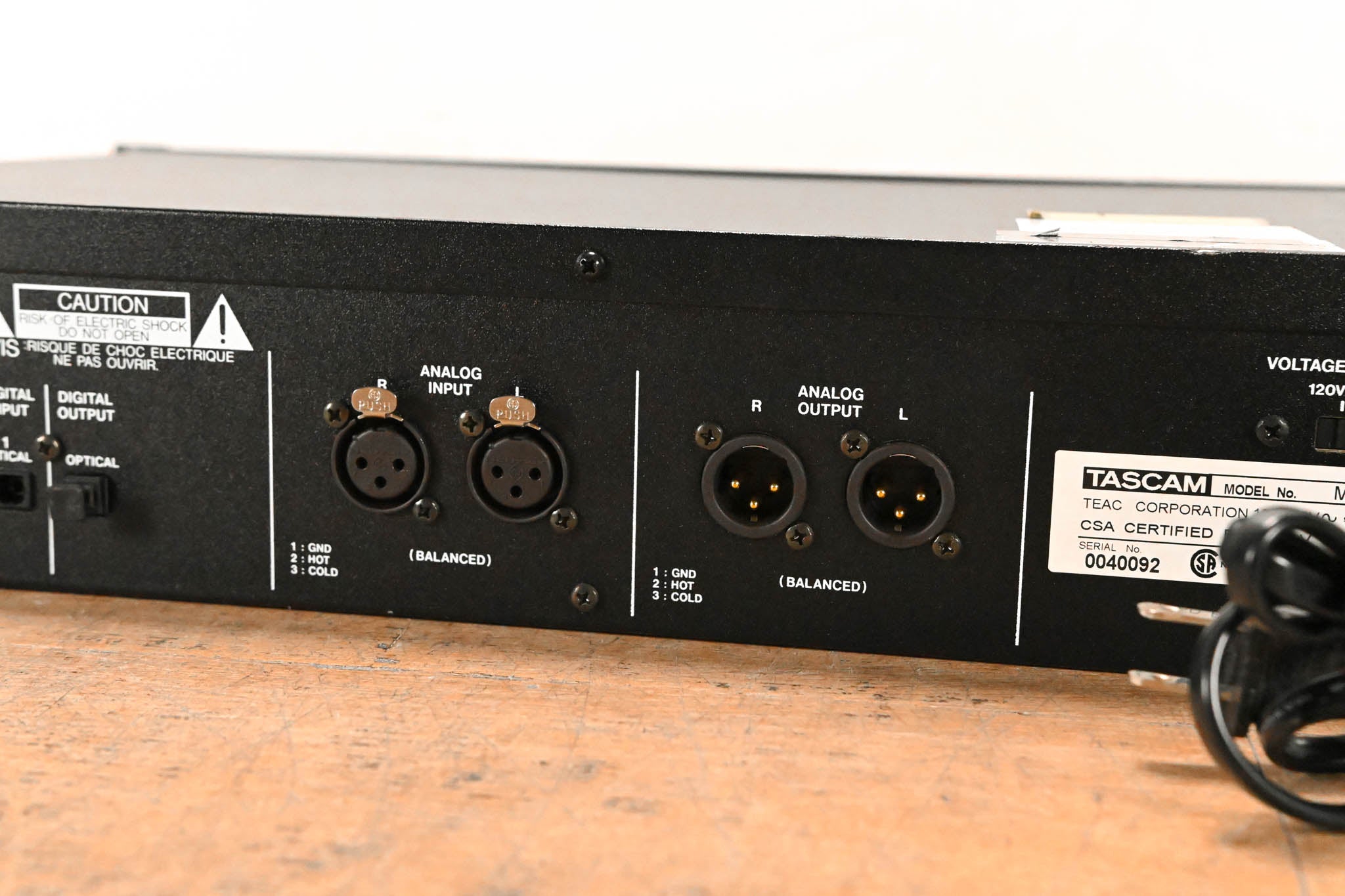 TASCAM MD-350 MiniDisc Recorder/Player