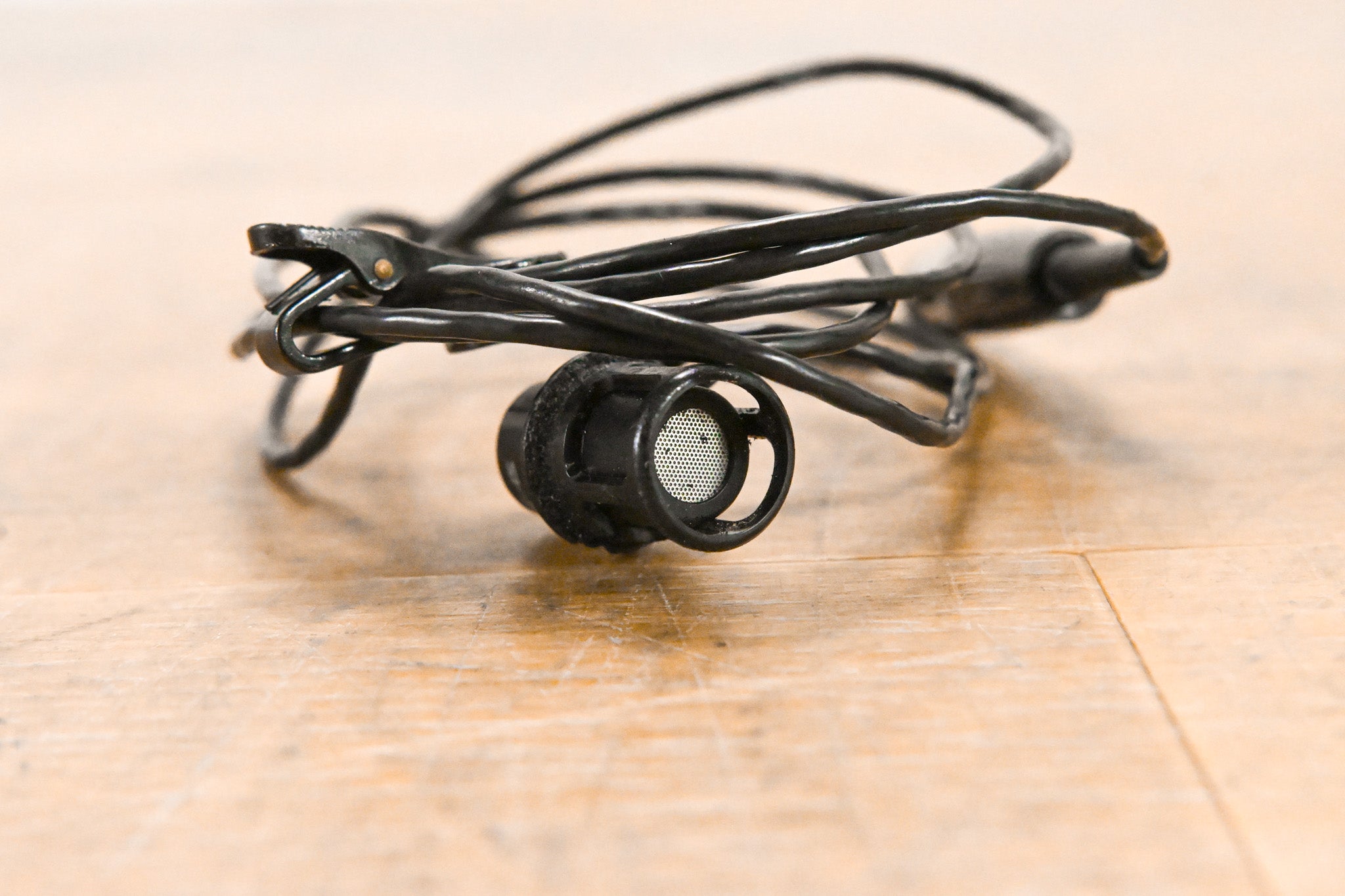 Shure WL184 Supercardioid Lavalier Microphone with TA4F Connector