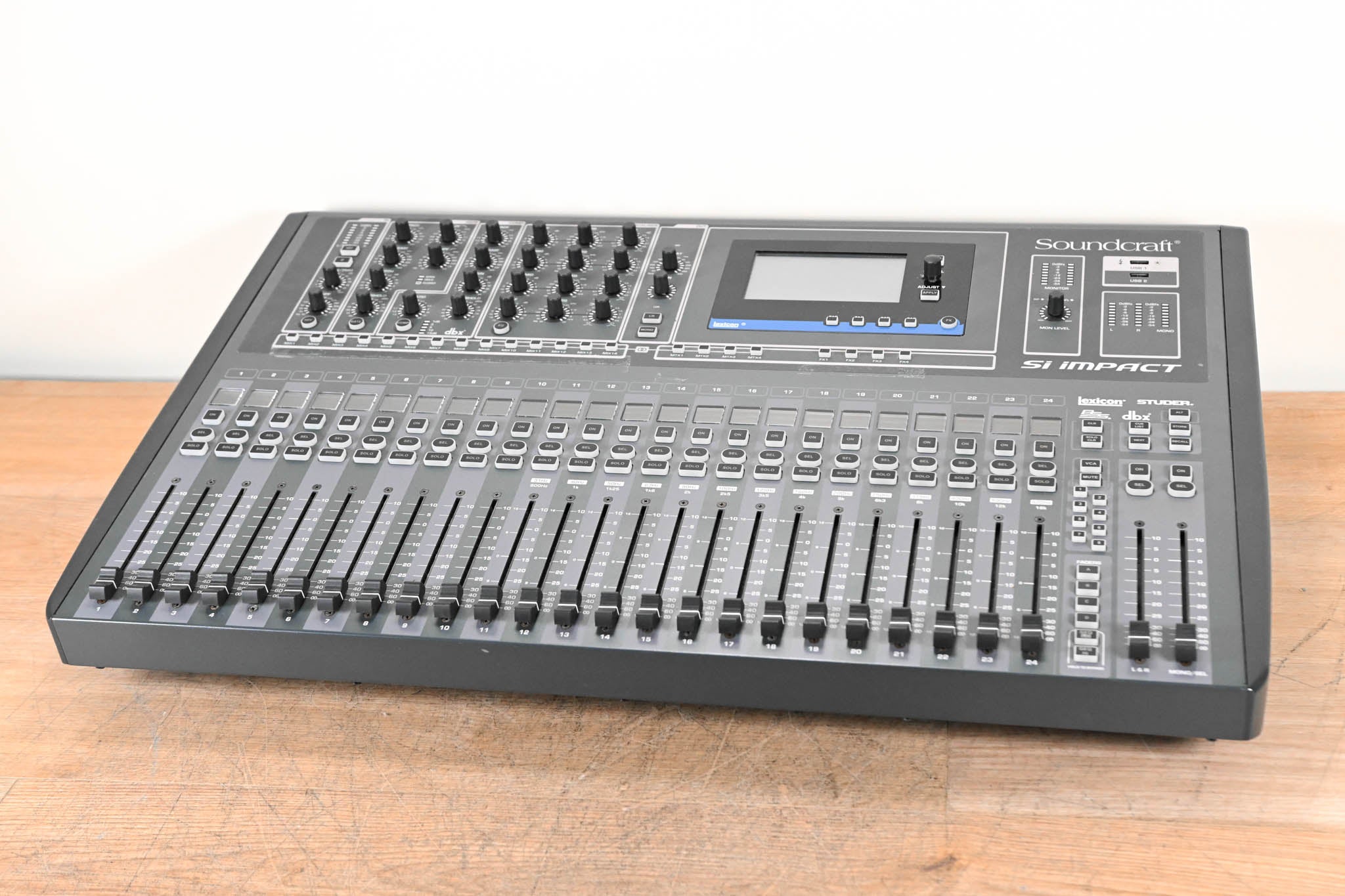 Soundcraft Si Impact 40-Input Digital Mixing Console