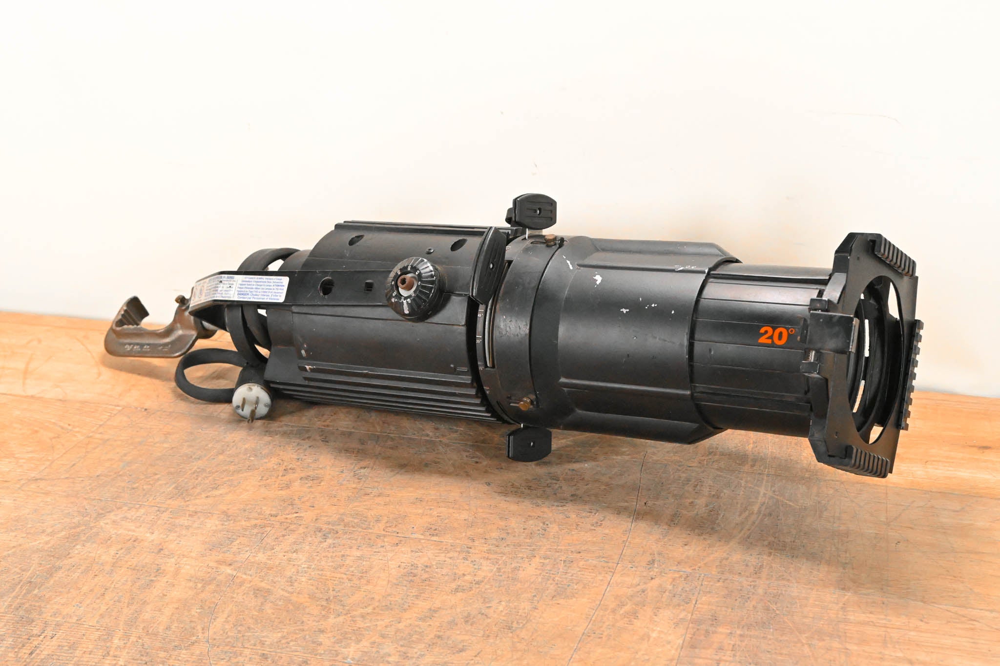 Altman Shakespeare S6-20 20 Degree Ellipsoidal Spotlight