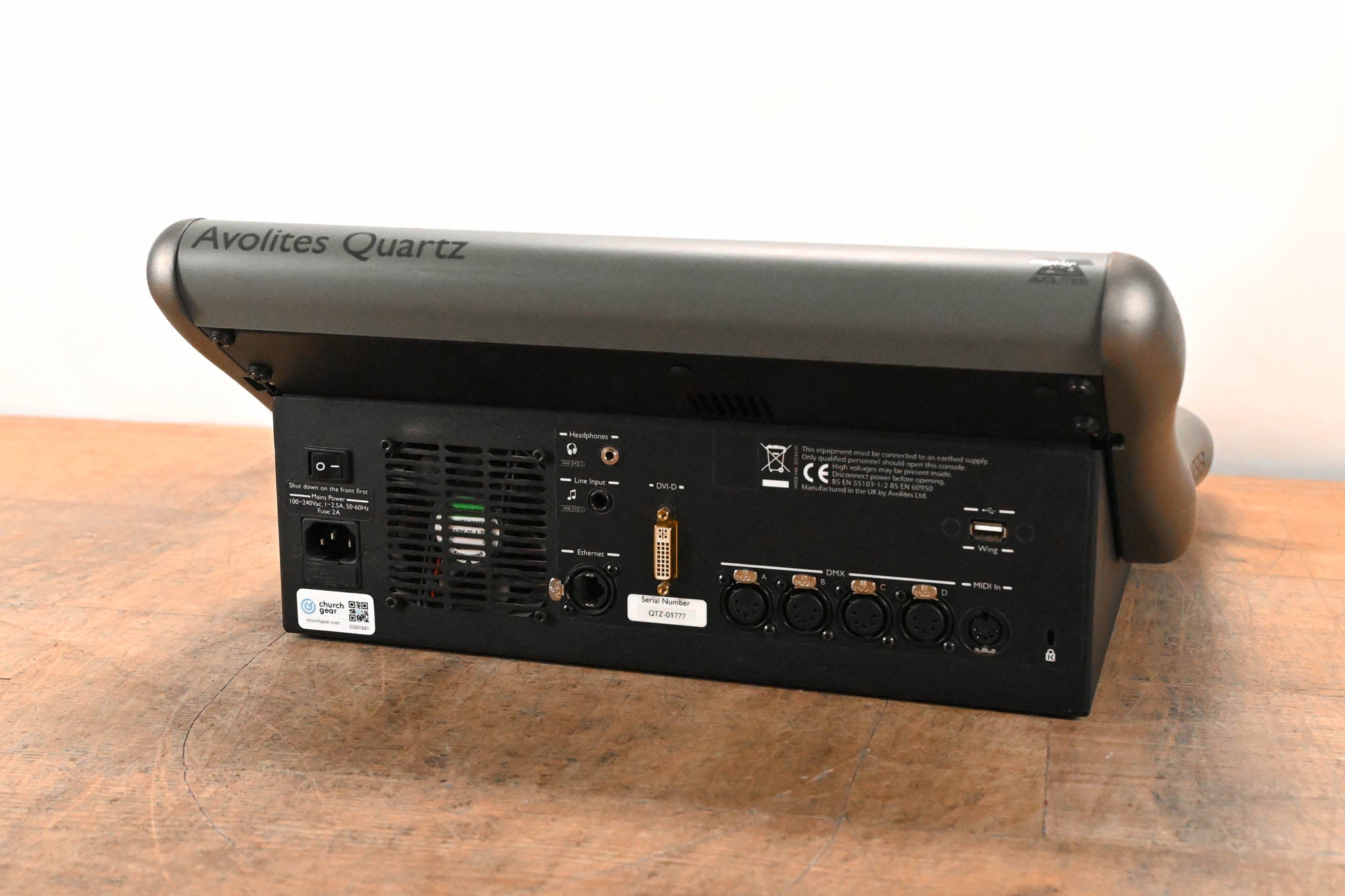 Avolites Quartz Lighting Control Console