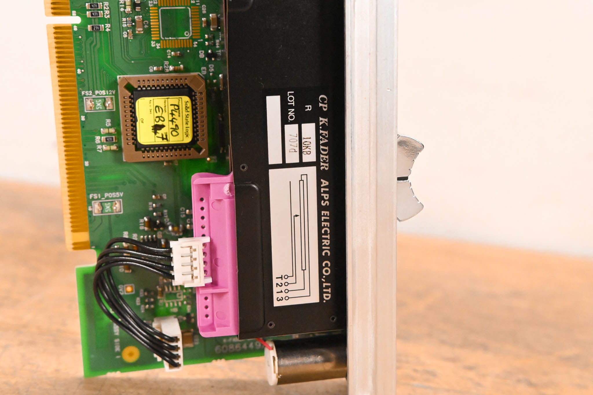 Solid State Logic C300 HD Motorized Fader Module – ALPS K-Fader Assembly