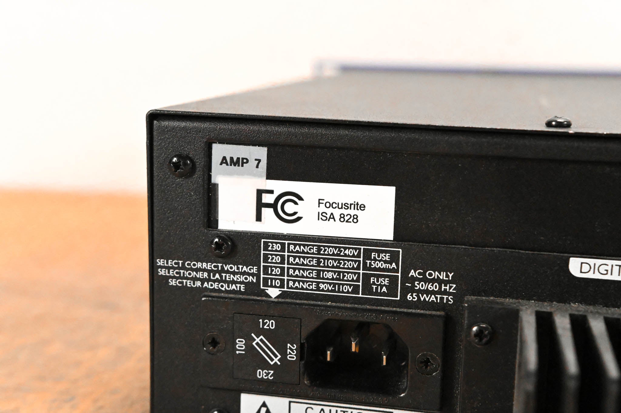 Focusrite ISA828 8-Channel Microphone Preamplifier