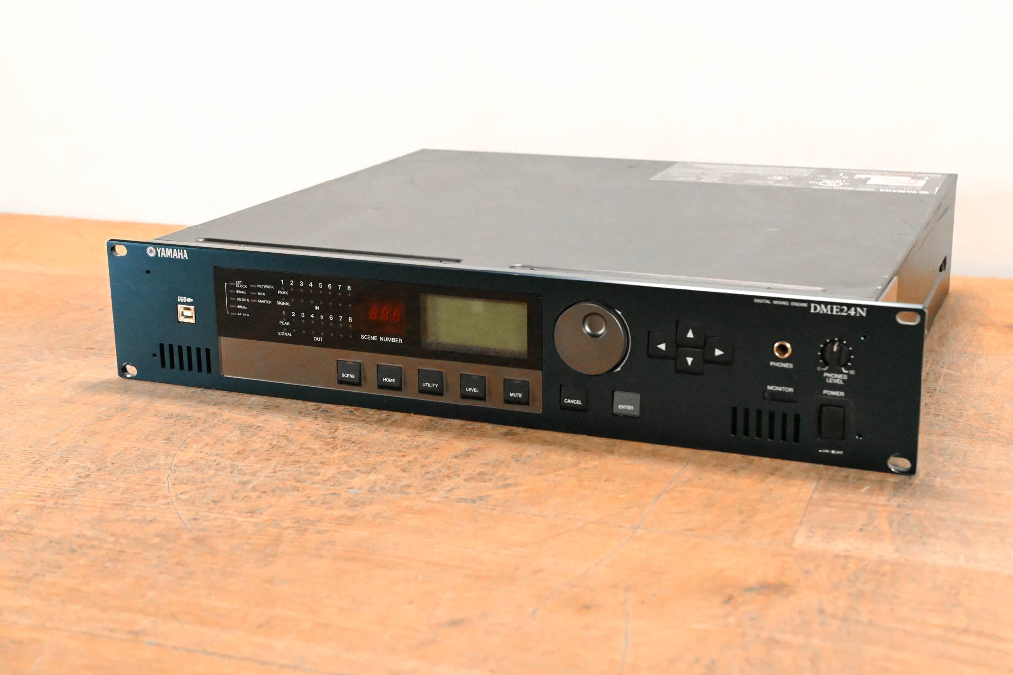 Yamaha DME24N Digital Mixing Engine