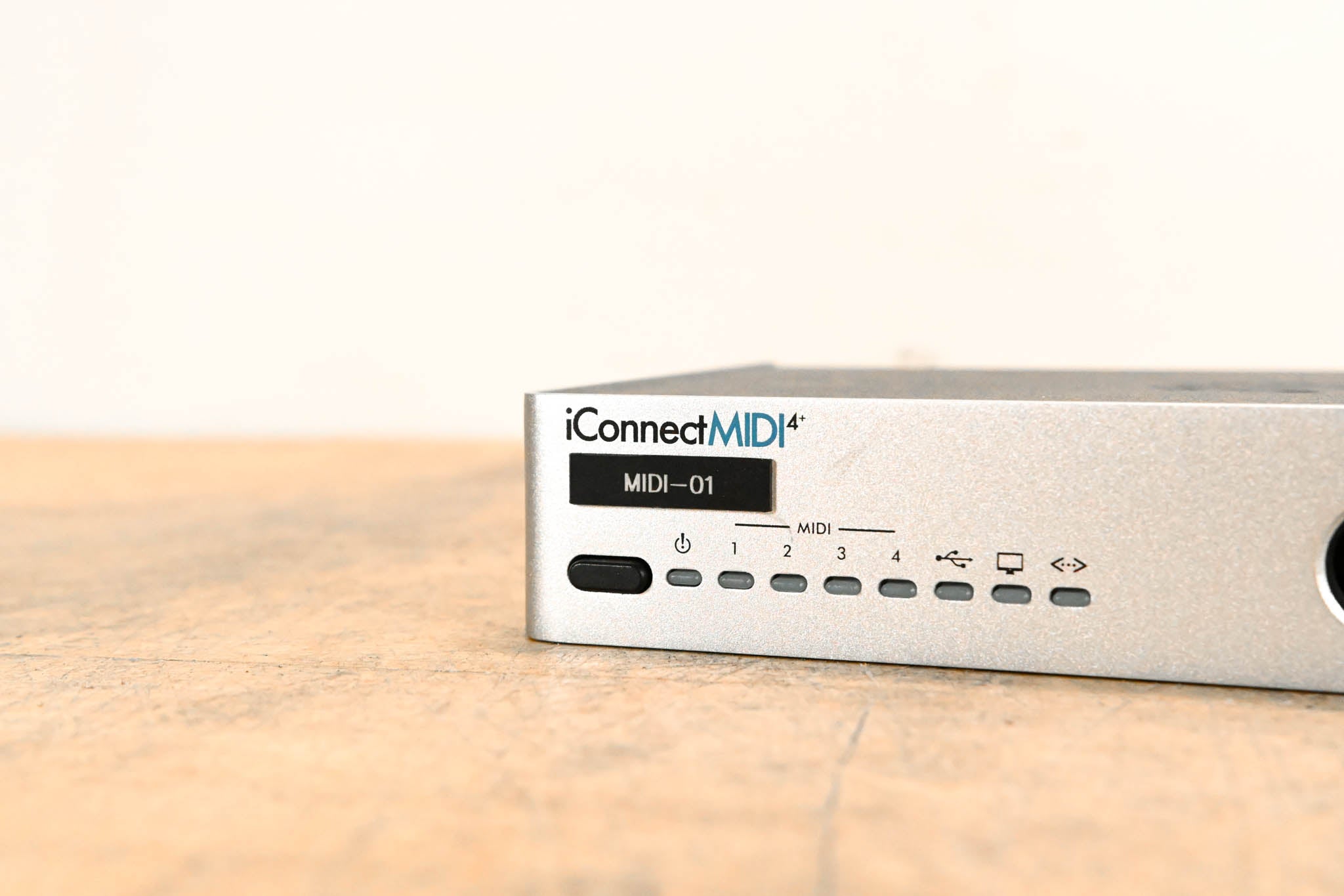 iConnectivity iConnectMIDI4+ USB + Lightning iOS MIDI Interface (NO PSU)