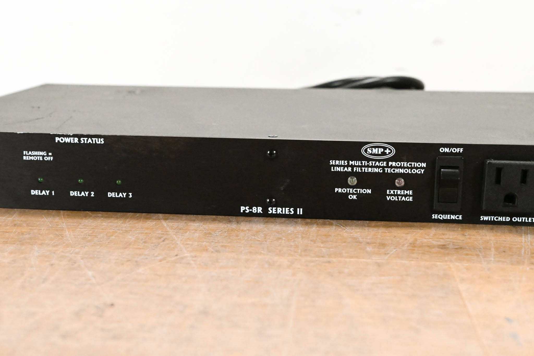 Furman PS-8R Series II 8-outlet Power Conditioner and Sequencer