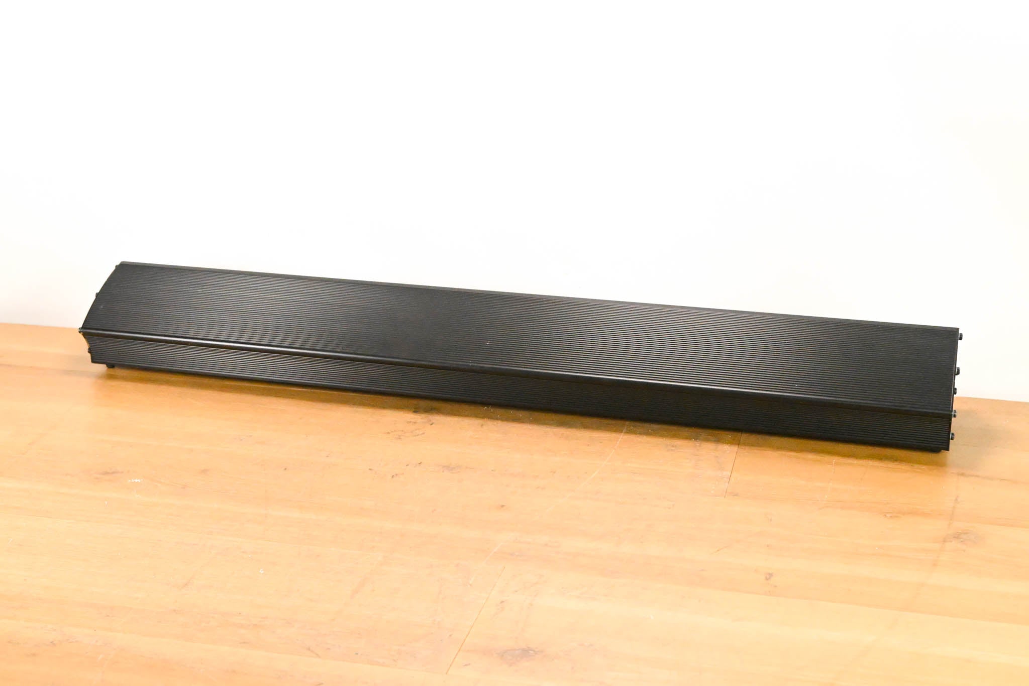 Robert Juliat Dalis 862 150W LED Asymmetric Footlight Batten (NO PSU)