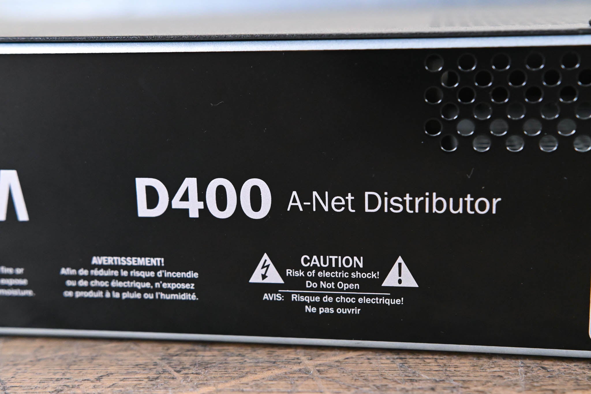 Aviom D400-Dante A-Net Distributor with Dante Connectivity