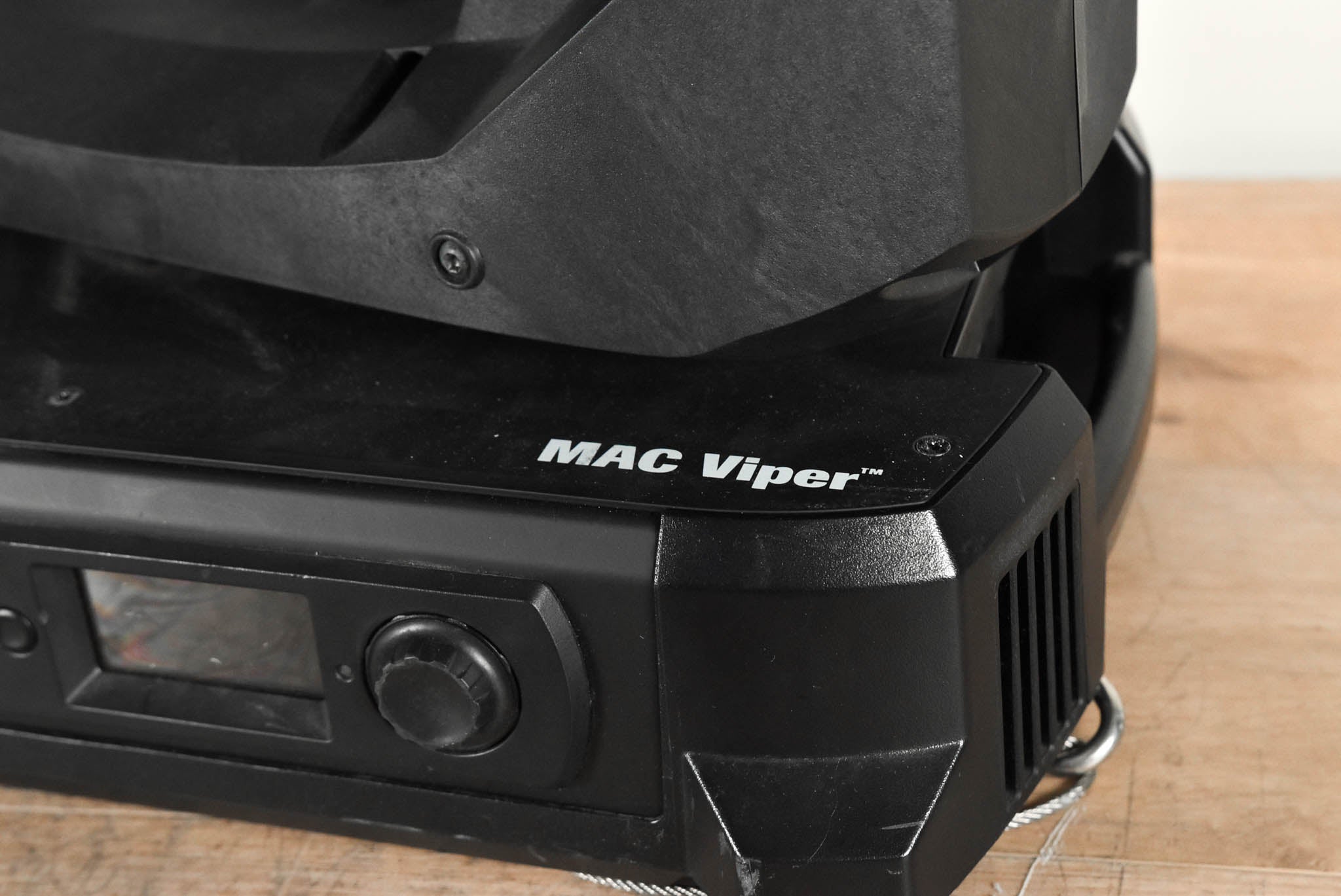 Martin MAC Viper Profile High Output Discharge-Based Moving Light