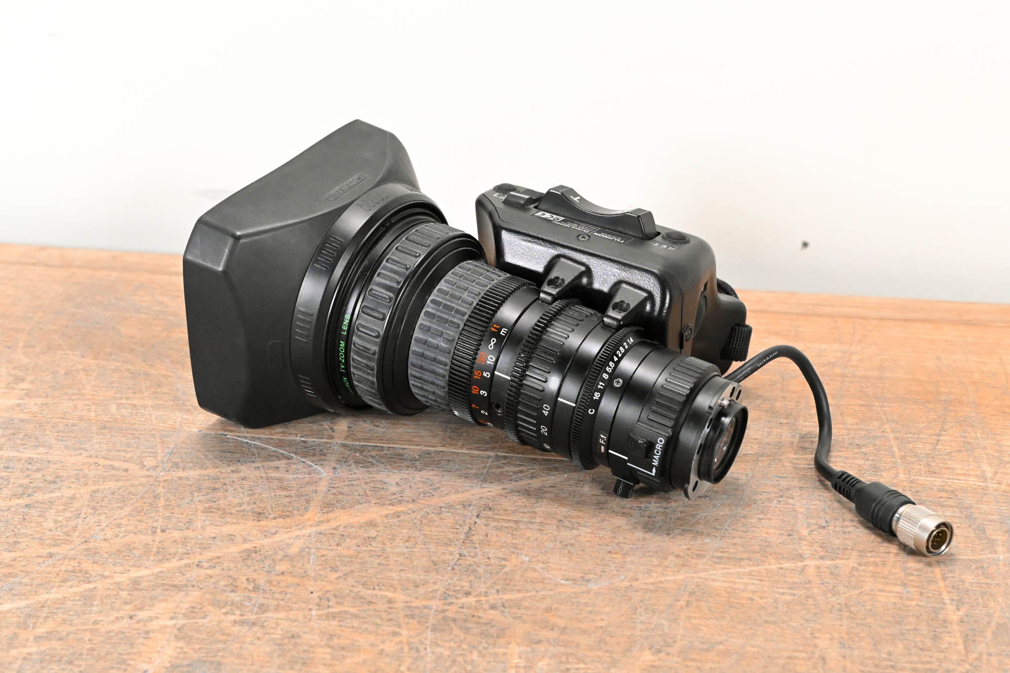 Fujinon Th16x5.5BRMU 1/3" Broadcast Zoom Lens - 1:1.4/5.5-88mm