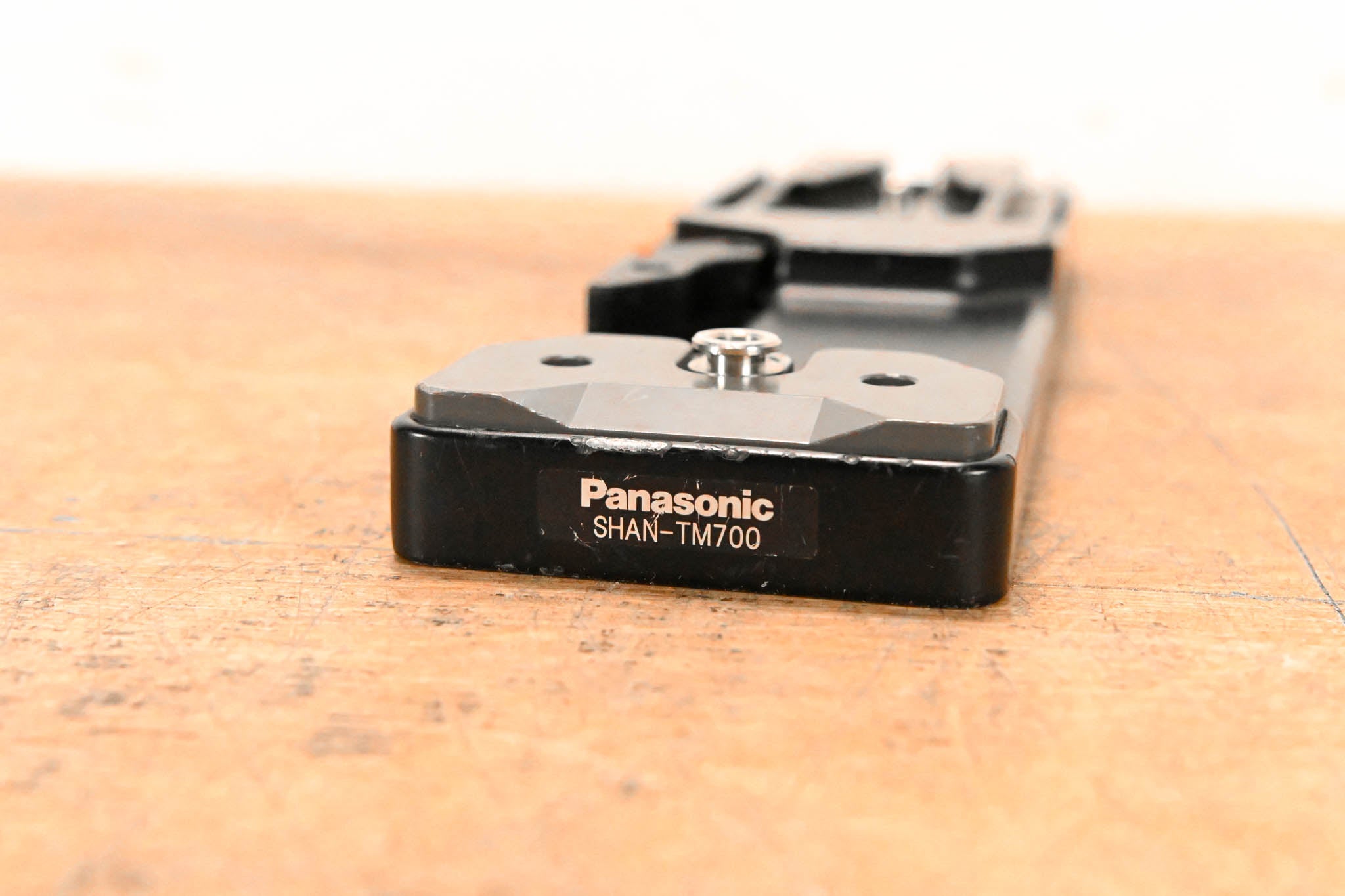 Panasonic SHAN-TM700 Quick Release Tripod Adapter