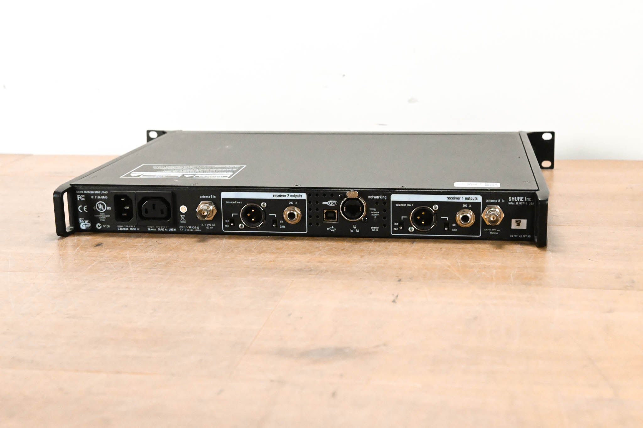 Shure UR4D Wireless Receiver w/ two UR1 Bodypack Transmitters - H4 Band
