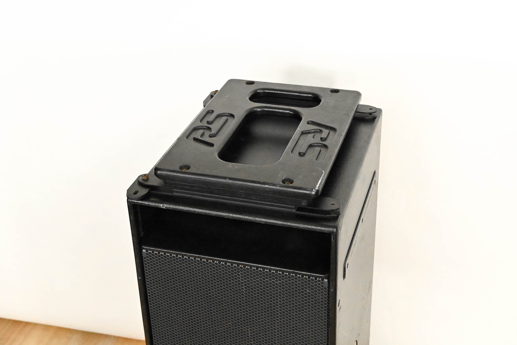 NEXO RS 15-P Dual 15" Passive Subwoofer