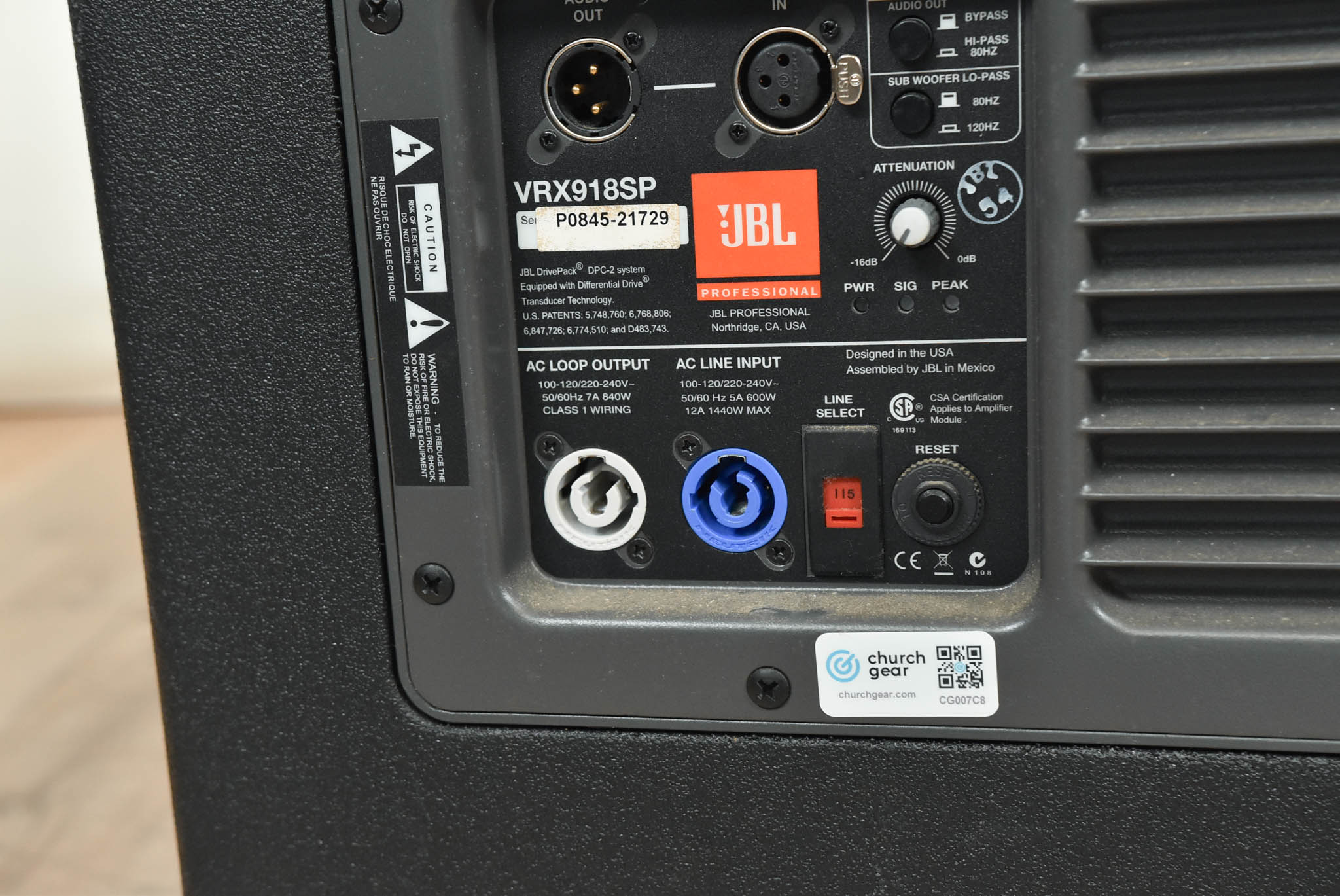 JBL VRX918SP 18-inch Powered Flyable Subwoofer