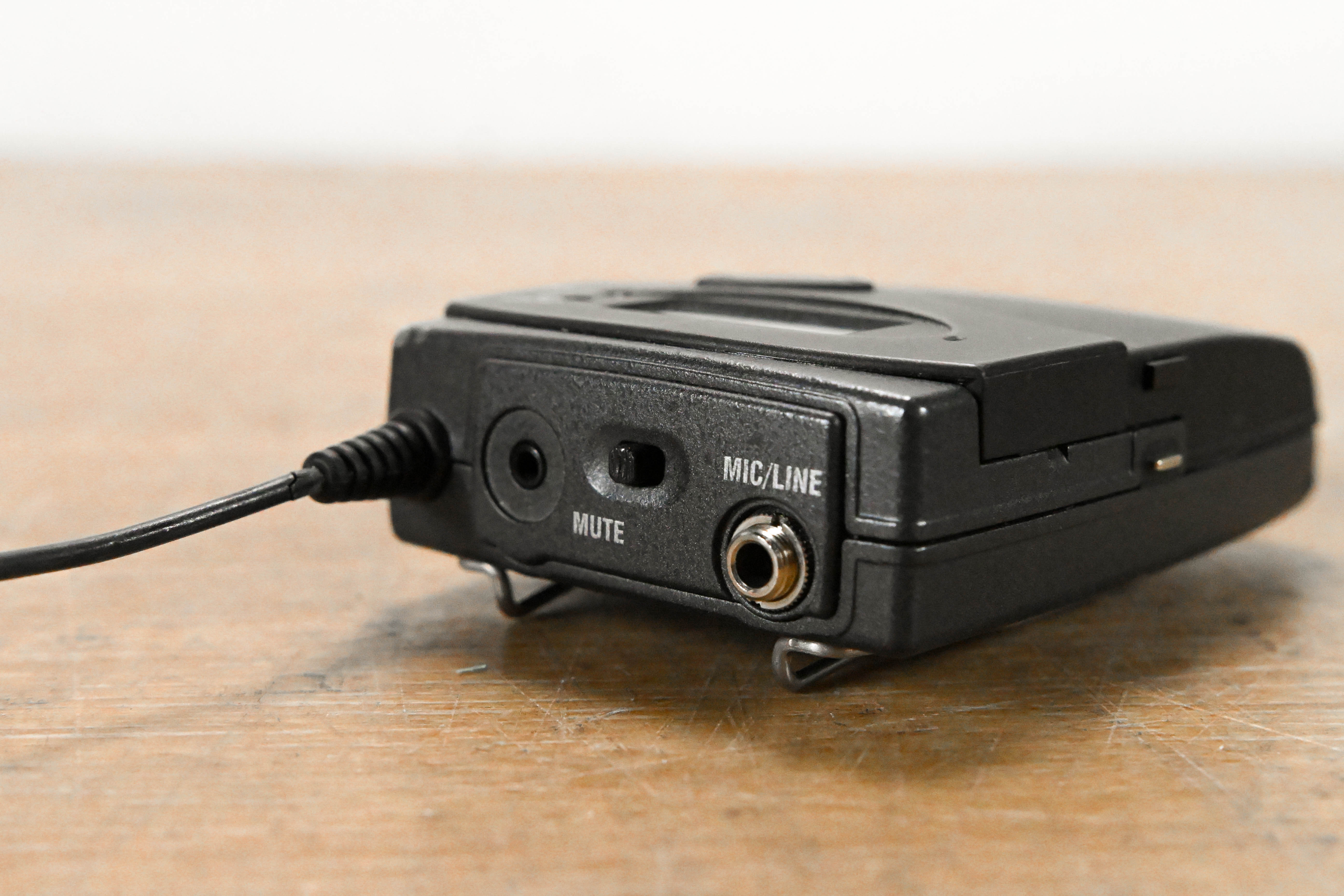 Sennheiser SK 300 G3 Wireless Bodypack Transmitter - B Band: 626-668 MHz