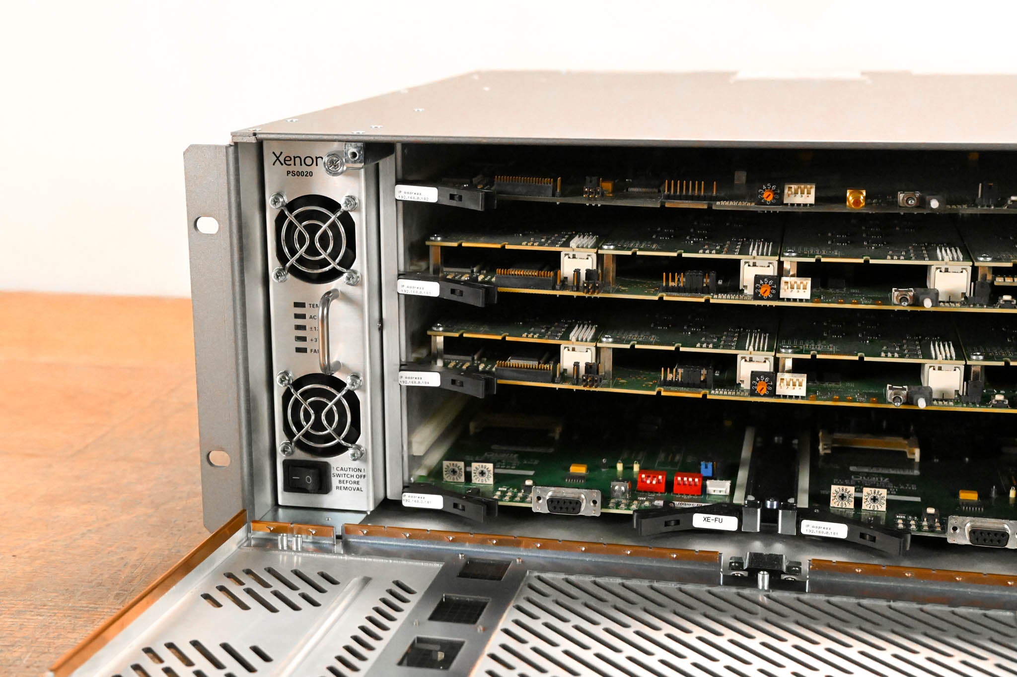Evertz XE4-64x64 Xenon Multi–Format Router