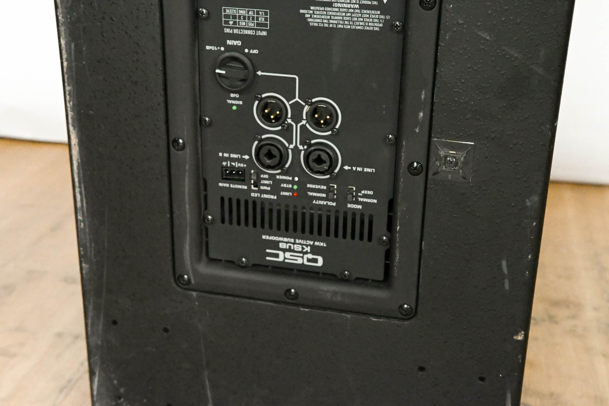 QSC KSub 1000W Dual 12" Powered Subwoofer
